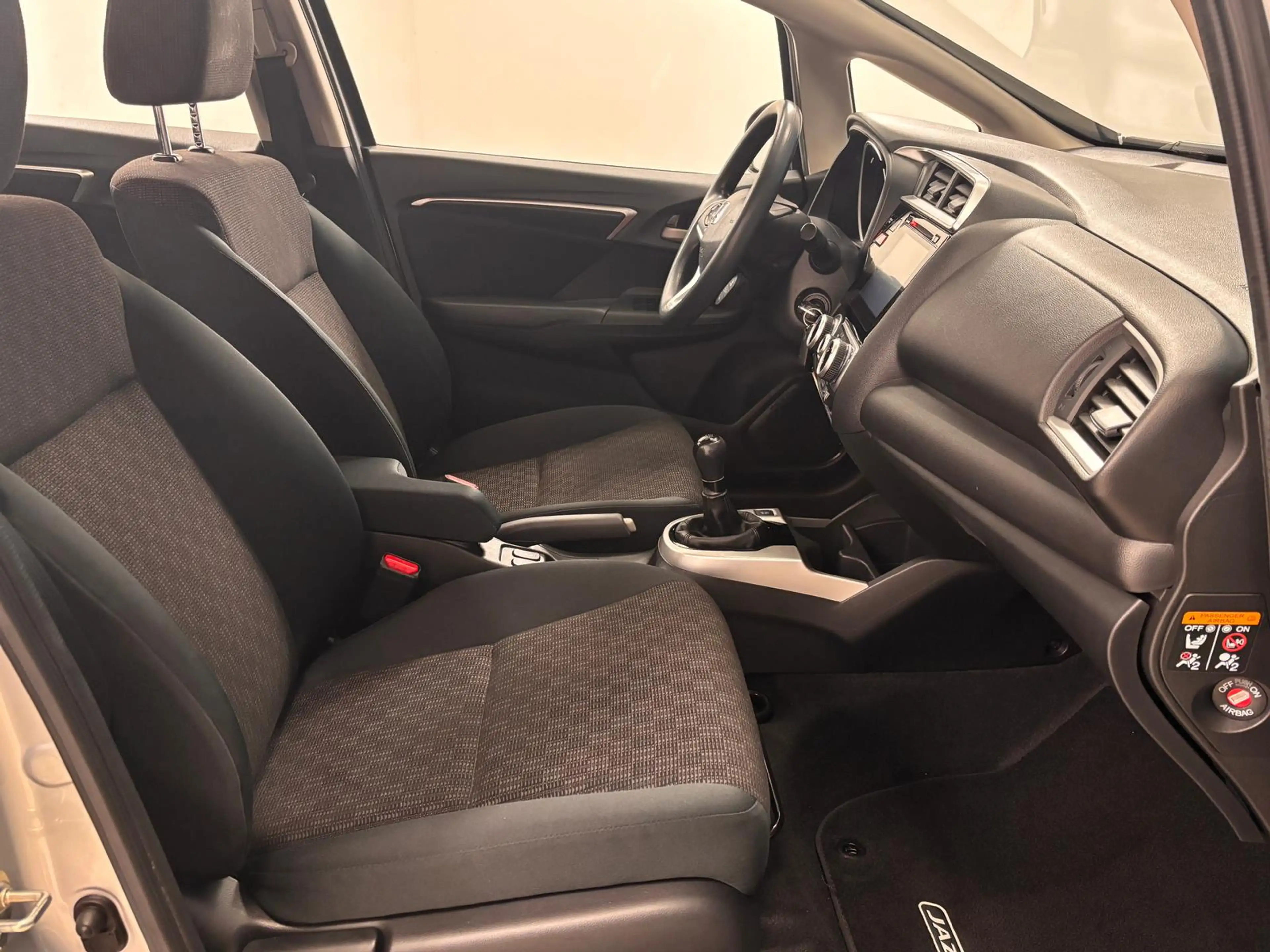 Honda Jazz Comfort *Klima*SHZ*BT*Alu*AHK*1.Hand* — photo 13
