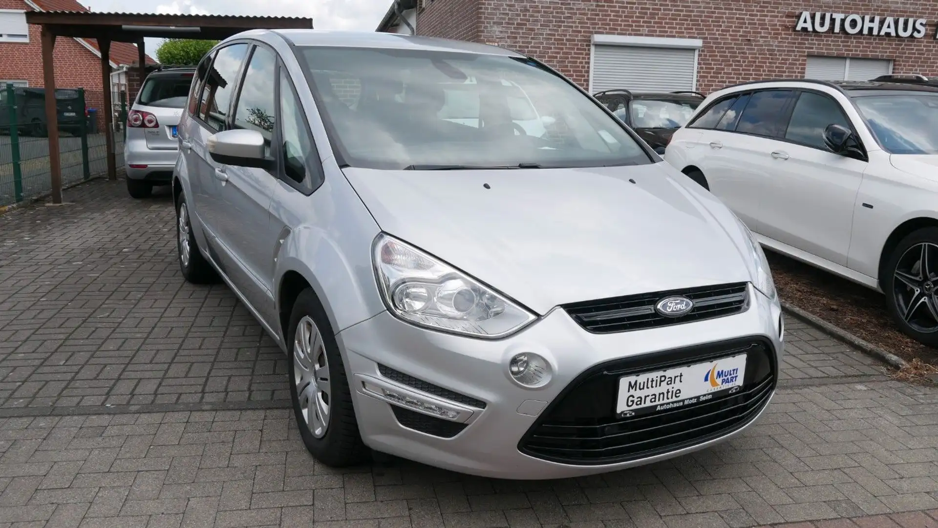 Ford S-Max TDCi ,Automatik Grau - 1