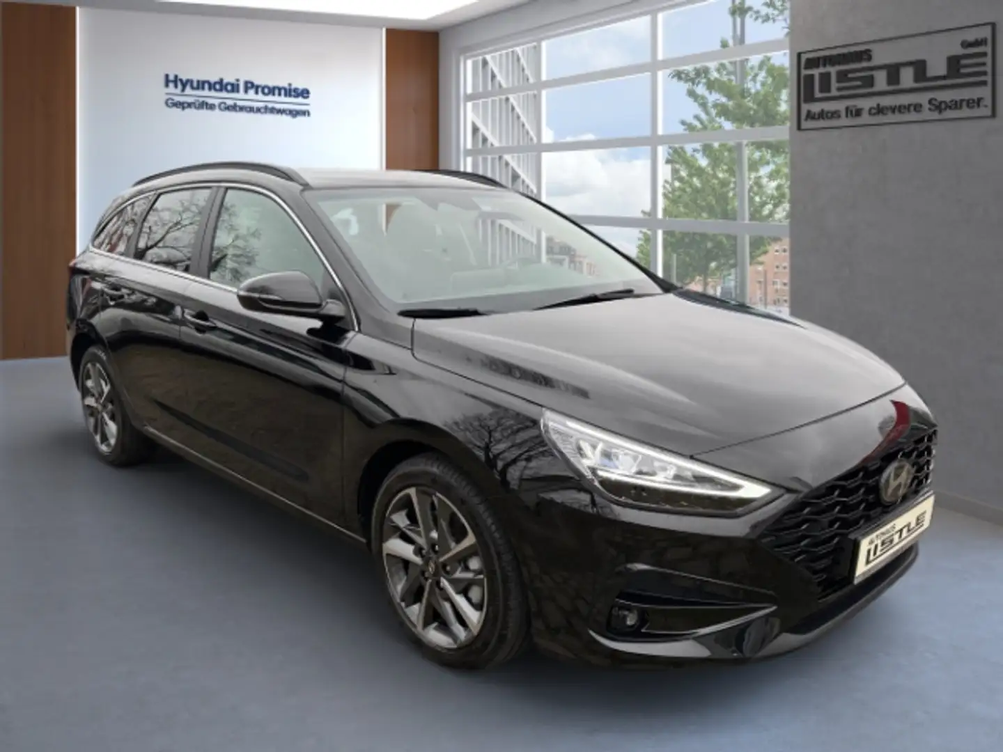 Hyundai i30 Advanced Deluxe 1.0 +NAVI+KLIMA+SHZ+RFK+PDC+UVM+ Negro - 2