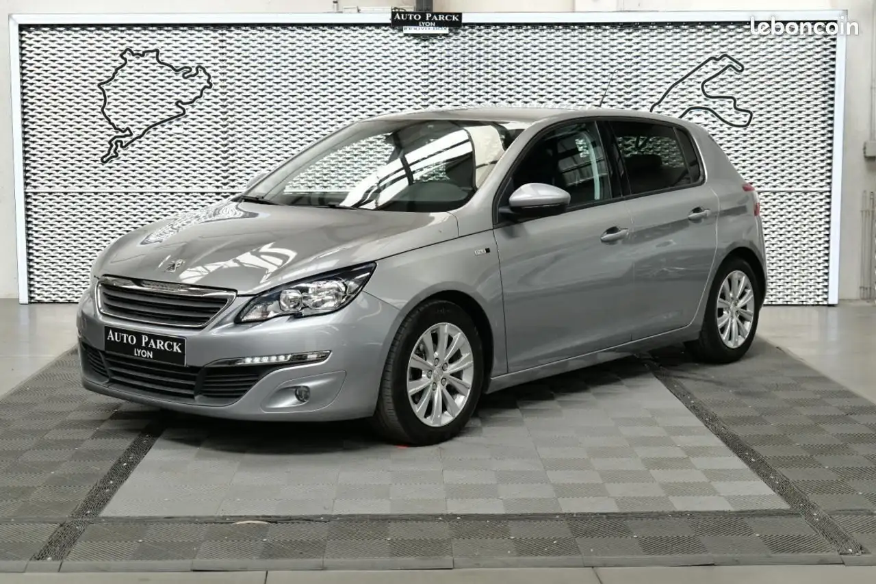 Peugeot 308 1.2 PureTech 110ch S\u0026S BVM5 Style