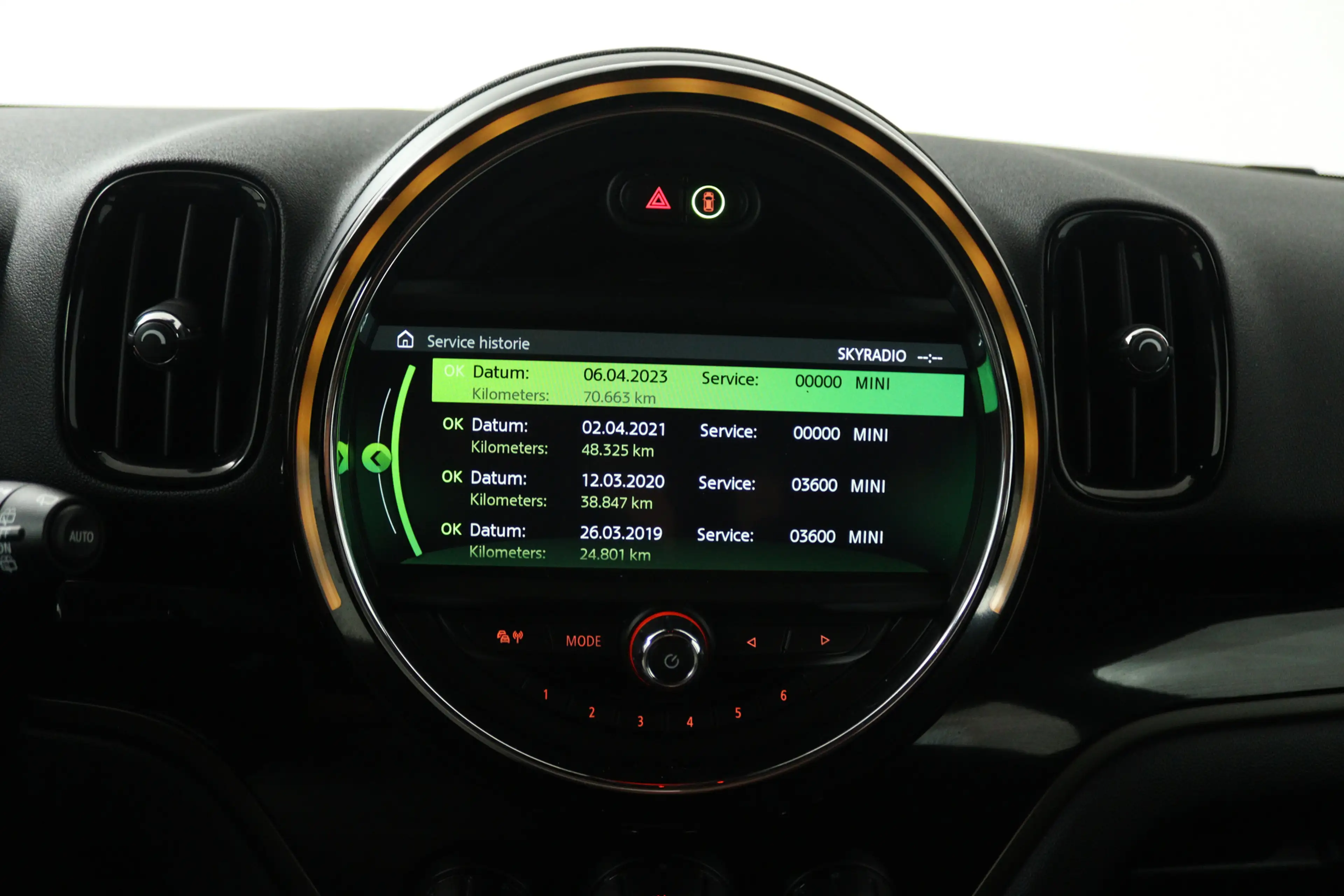 MINI Cooper Countryman 1.5 Salt (STOELVERWARMING, NAVIGATIE, CRUISE CONTR — photo 17