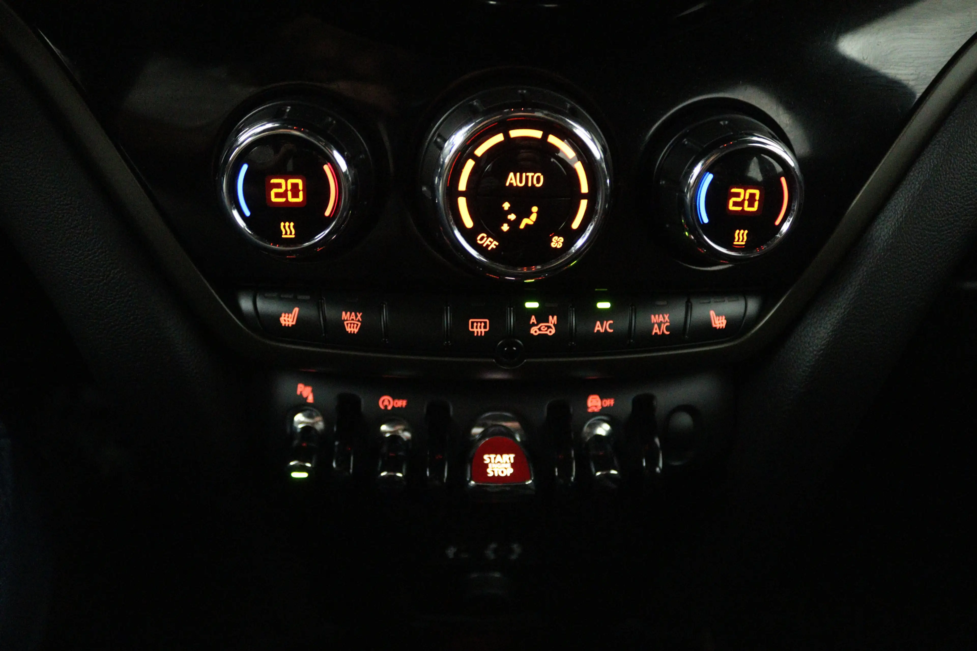 MINI Cooper Countryman 1.5 Salt (STOELVERWARMING, NAVIGATIE, CRUISE CONTR — photo 12