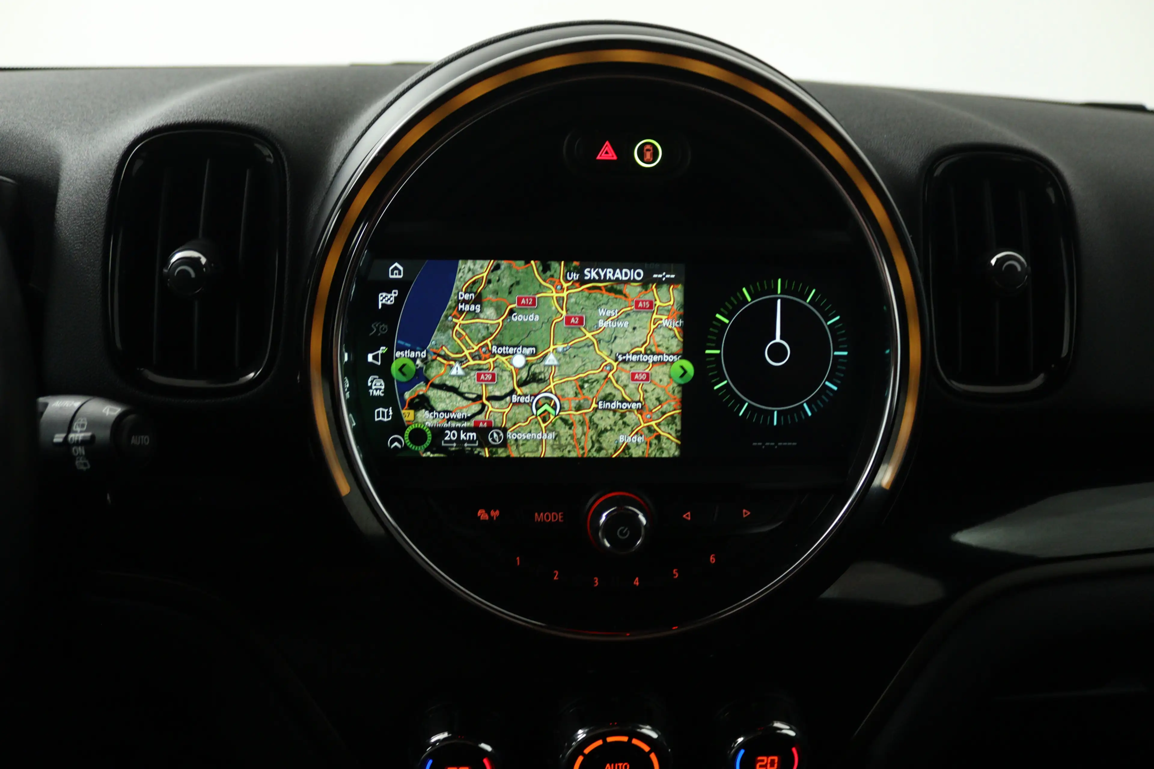 MINI Cooper Countryman 1.5 Salt (STOELVERWARMING, NAVIGATIE, CRUISE CONTR — photo 16