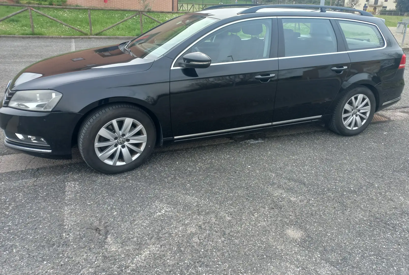 Volkswagen Passat Variant Passat Variant 2.0 tdi Comfortline Business Serie7 Nero - 2
