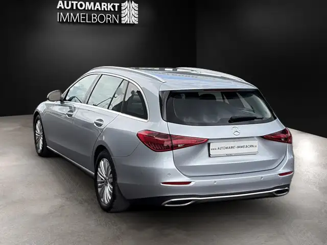 Mercedes-Benz C view 5