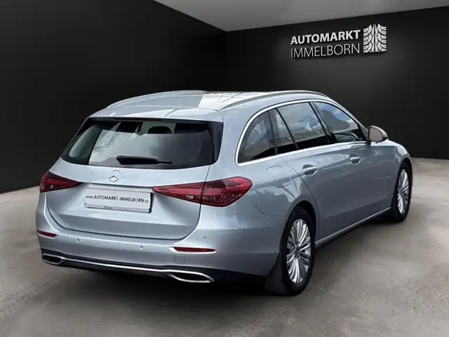 Mercedes-Benz C view 7