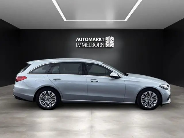 Mercedes-Benz C view 11