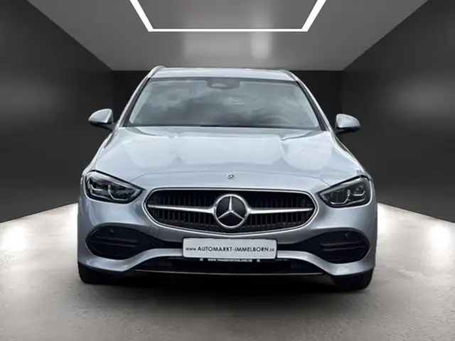 Mercedes-Benz C view 9