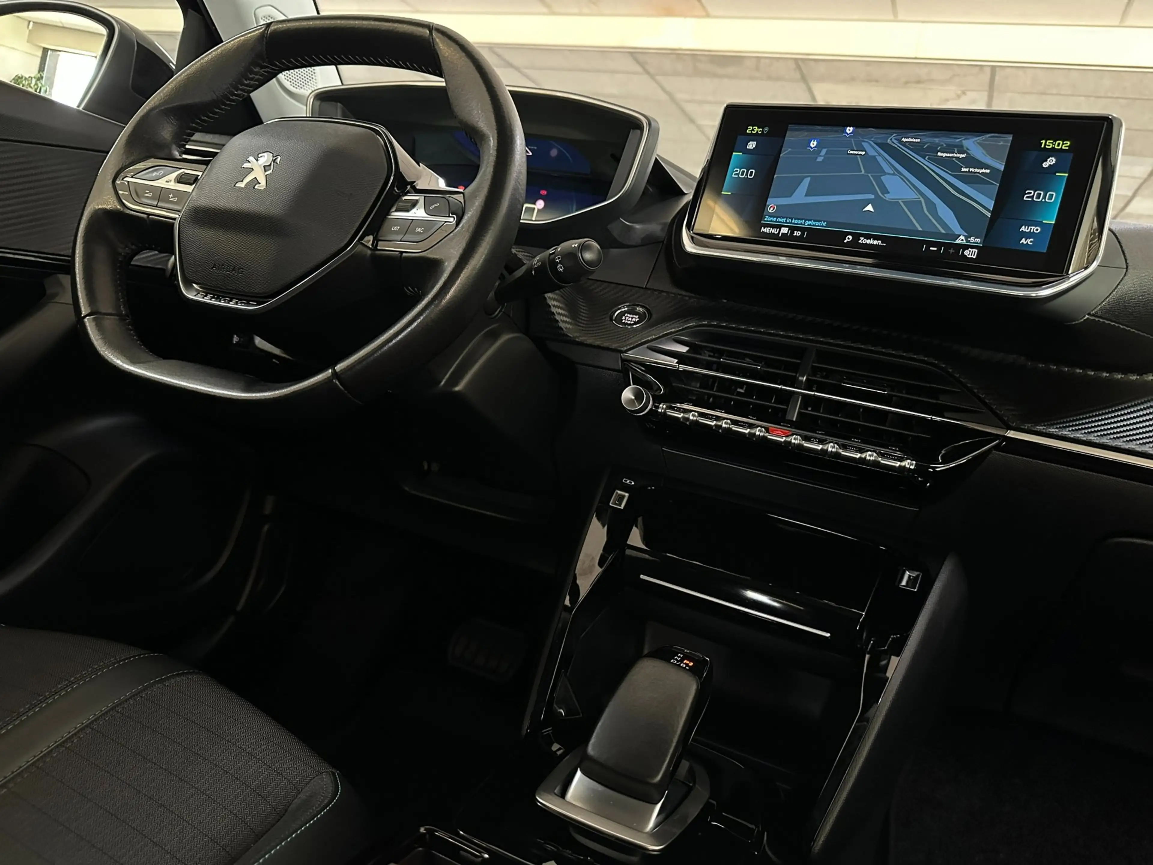 Peugeot e-2008 EV Blue Lease Allure 50 kWh/1STE EG/NAVI/CAMERA/NL — photo 15