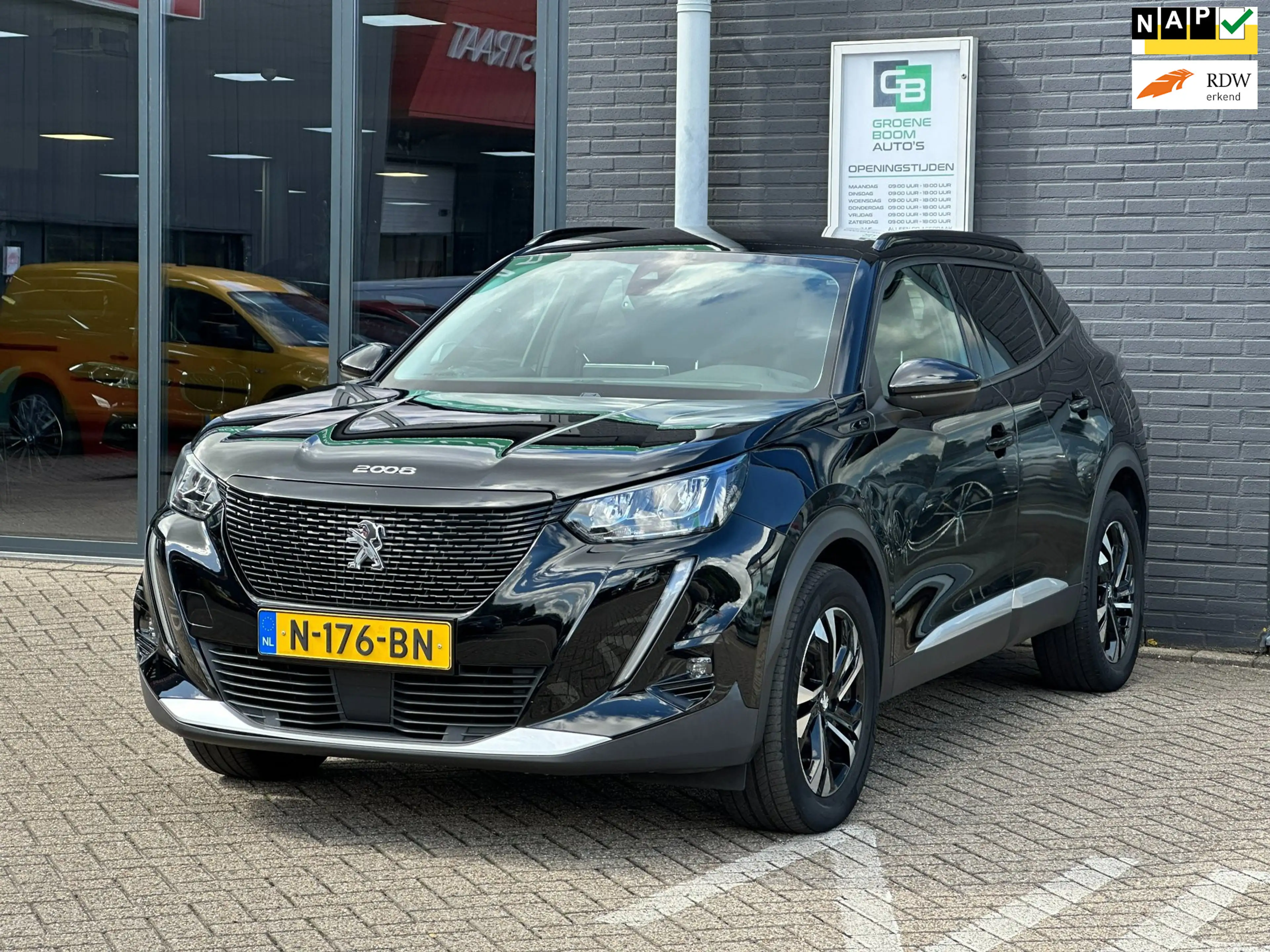 Peugeot e-2008 EV Blue Lease Allure 50 kWh/1STE EG/NAVI/CAMERA/NL