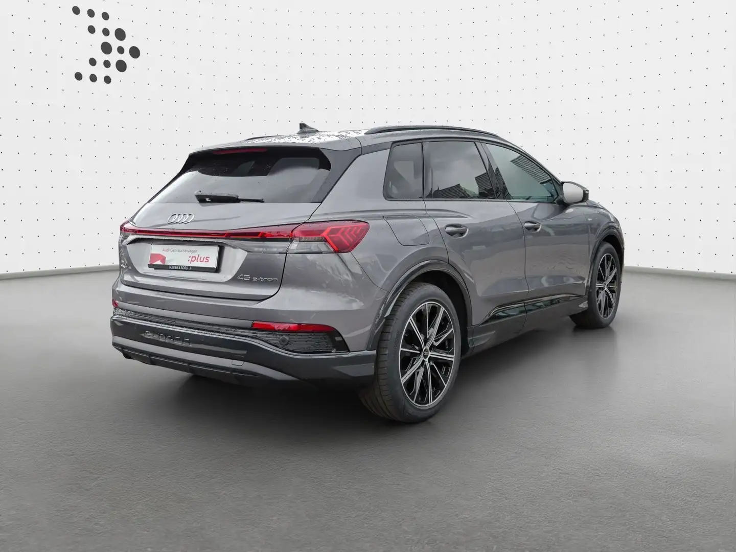 Audi Q4 e-tron 45 S line AHK*LED*RFK*Sound*Virtual Grau - 2