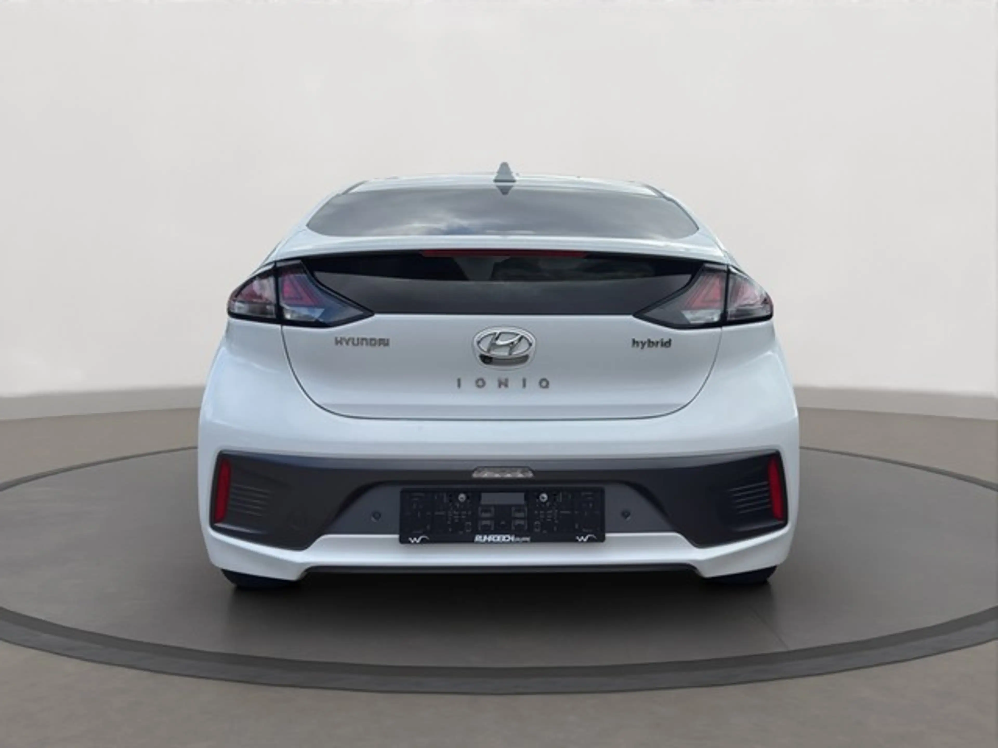 Hyundai IONIQ (2016->) — photo 4