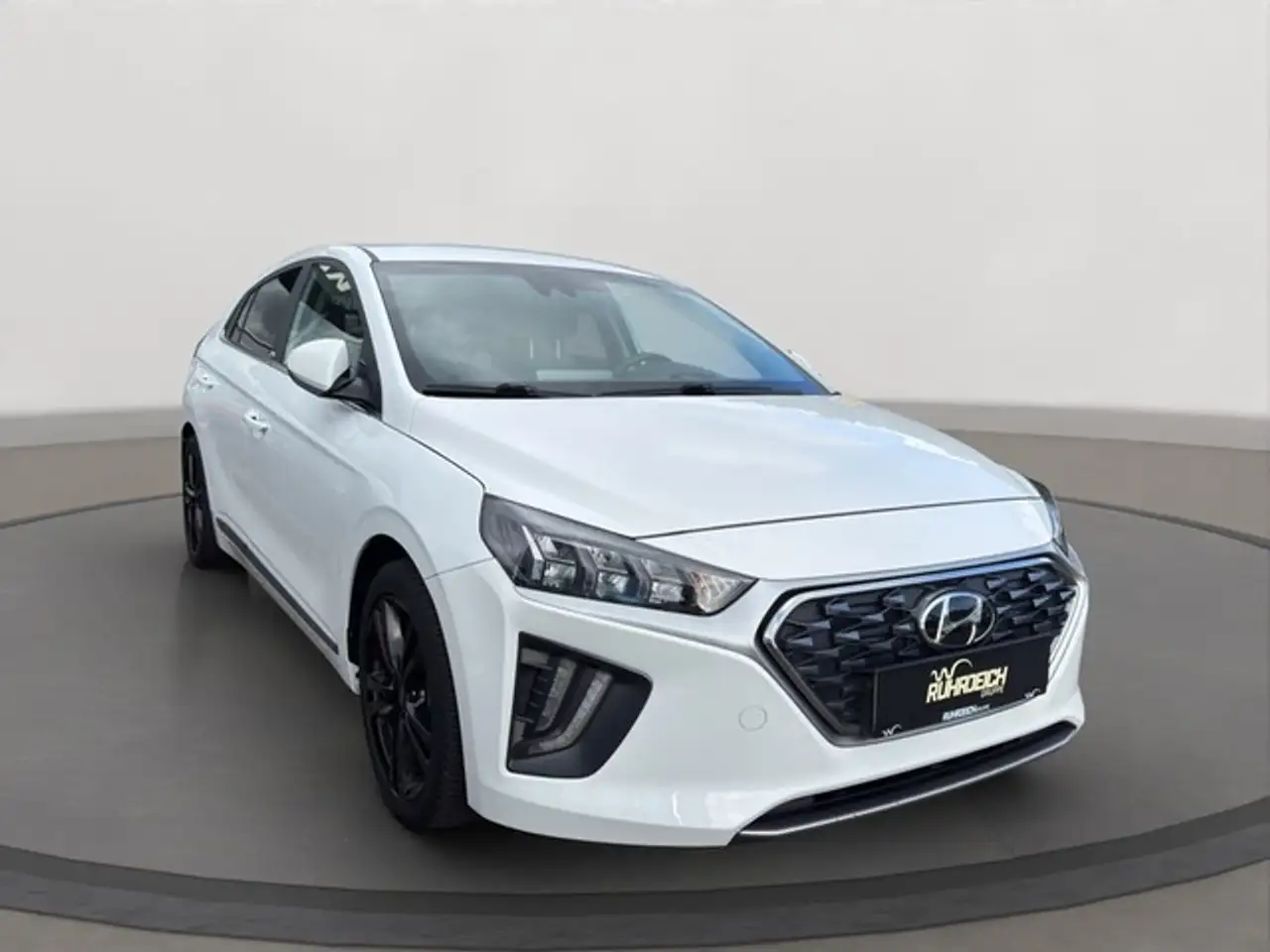 Hyundai Ioniq, миниатюра 7
