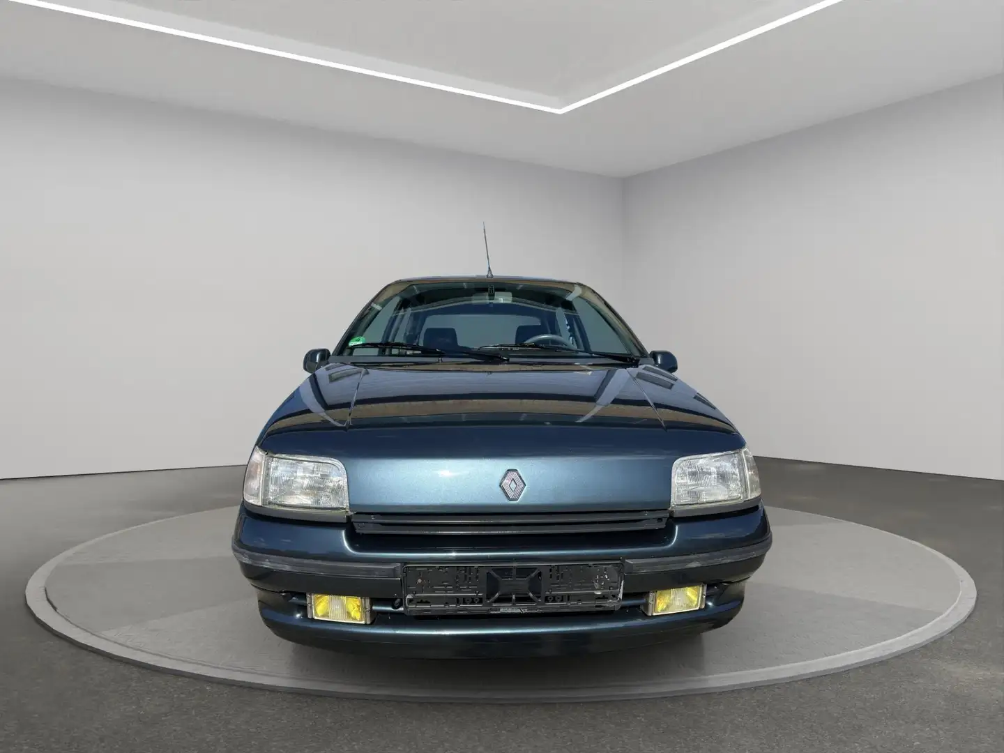 Renault Clio 1.4 Baccara Automaat met Airco. Origineel 46.000km Verde - 2