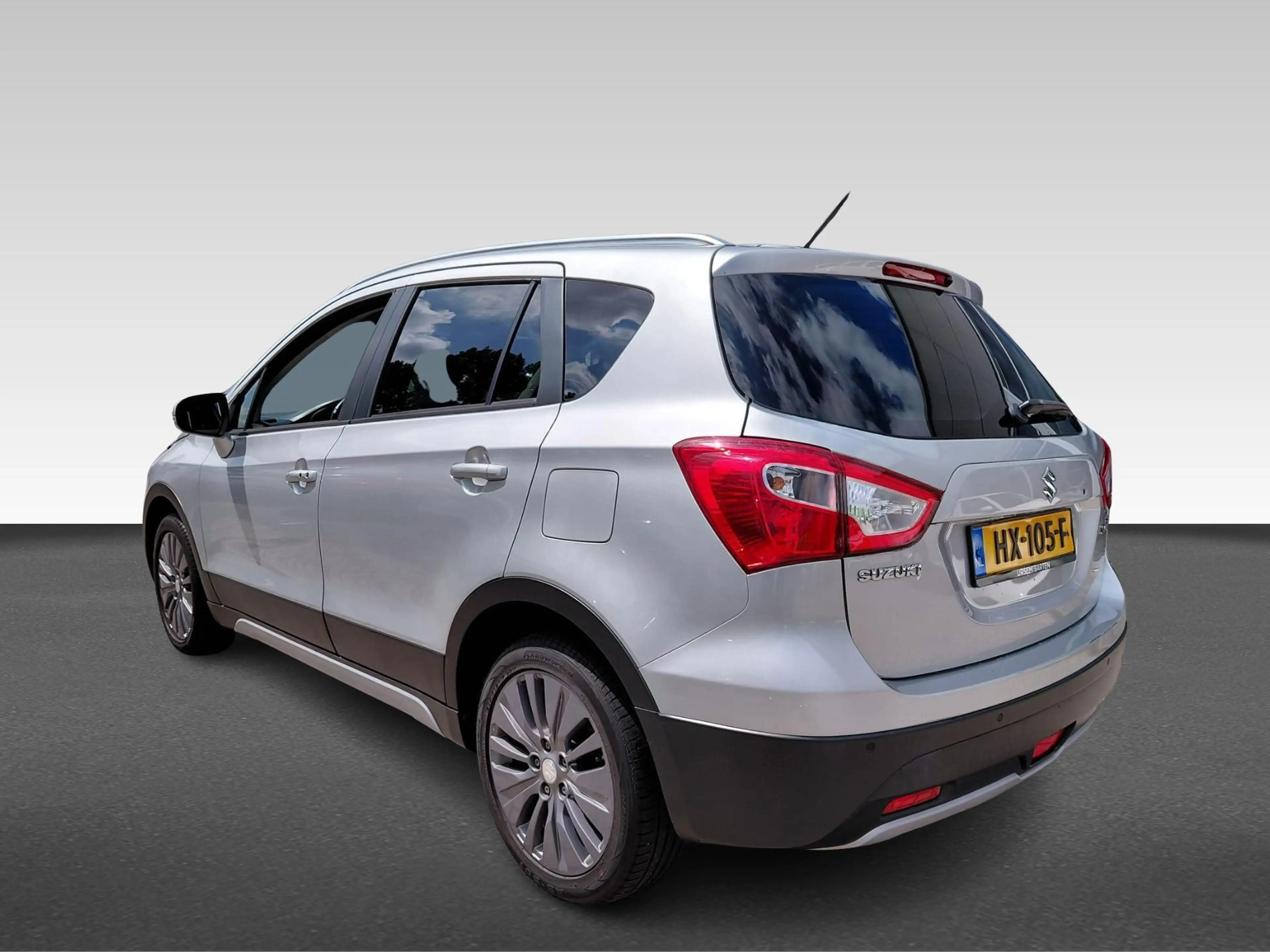 Suzuki SX4 S-Cross 1.6 Exclusive | Voorstoelen verwarmd — photo 3