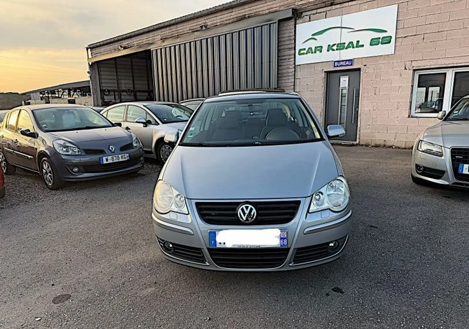 Volkswagen Polo 1.4 80CH TREND 3P Gris - 2