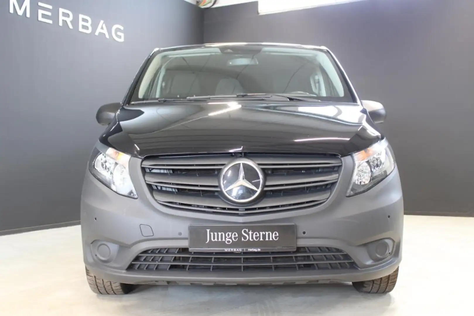 Mercedes-Benz Vito 119 *TOUR+EXTRAL+ALLRAD+el Schiebetüren+AHK Noir - 2