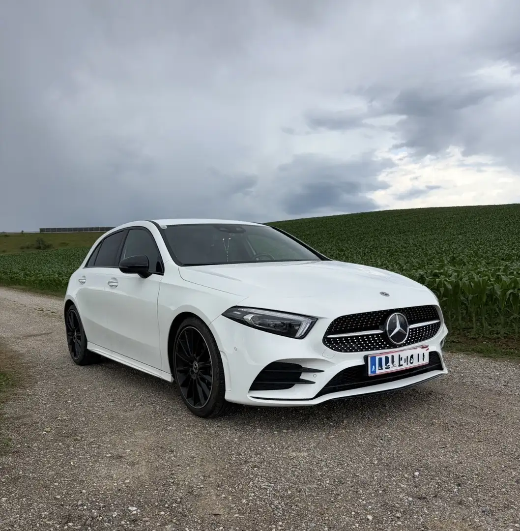 Mercedes-Benz A 200 AMG LINE- NIGHTPAKET Weiß - 1