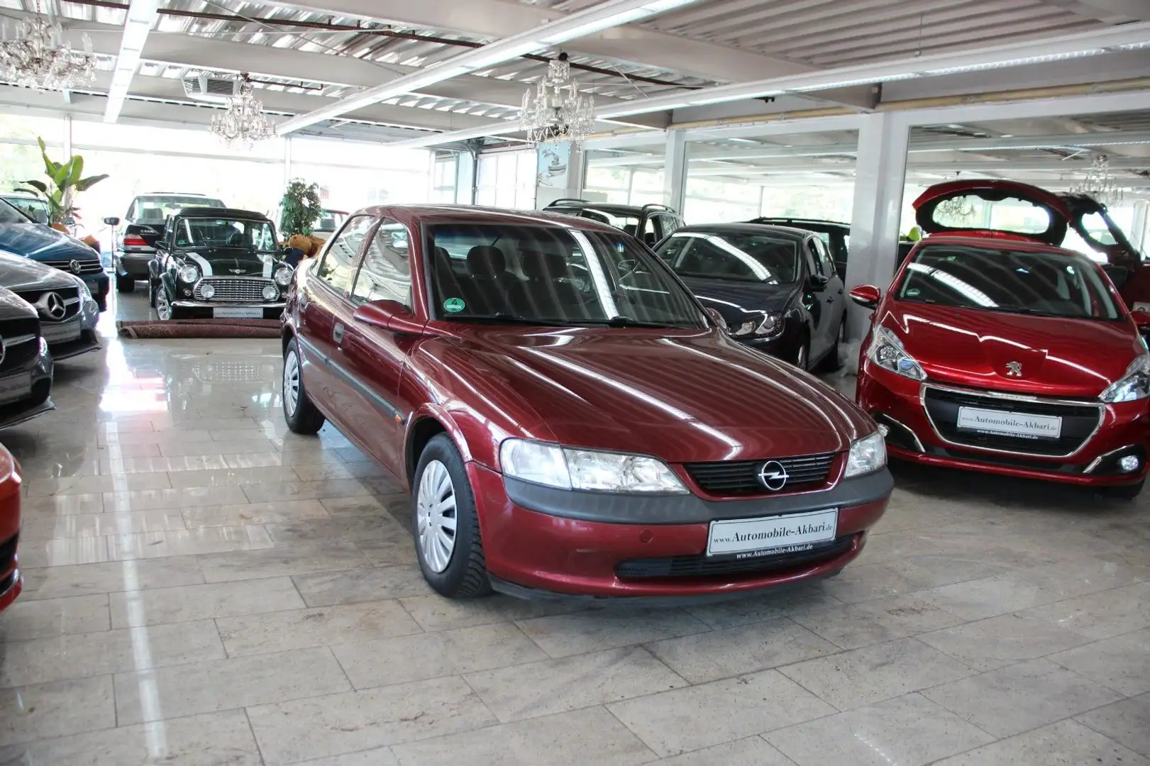 Opel Vectra 1.6 16V Rot - 2