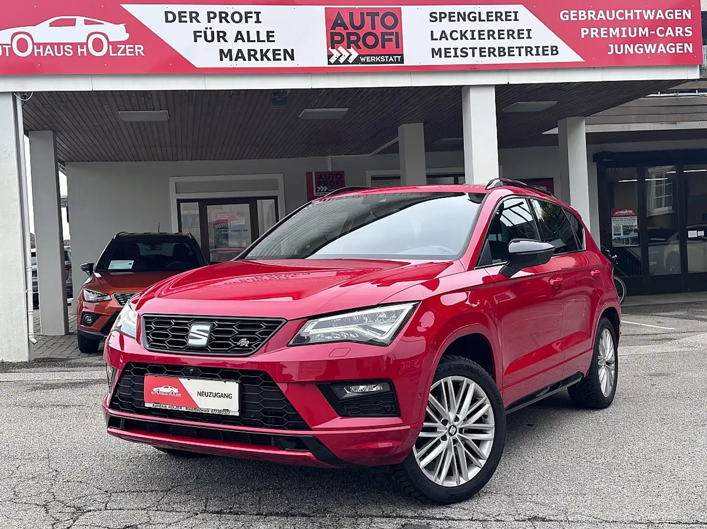 SEAT Ateca 2,0 FR 4WD TSI DSG *AHK, Panorama, Standheizung* Rouge - 1