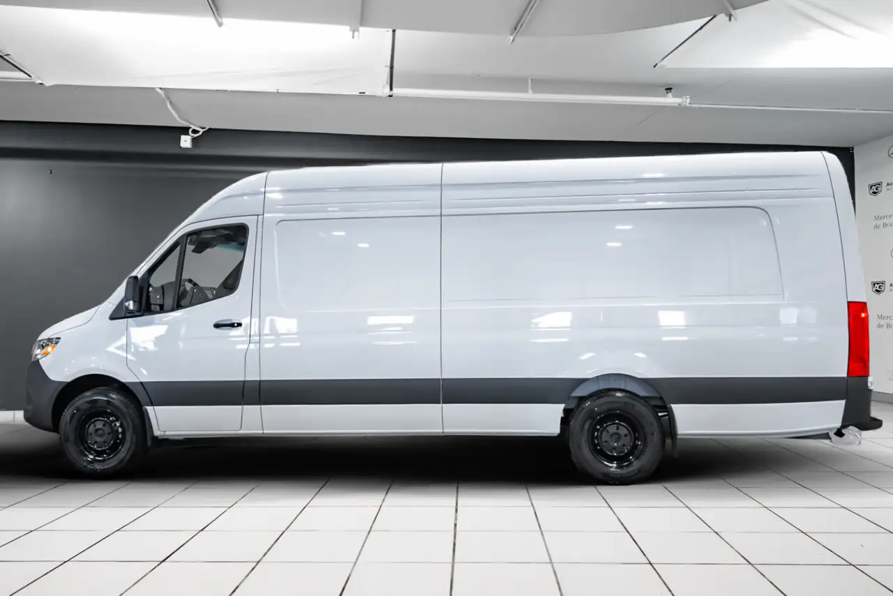 Mercedes-Benz Sprinter снимка Mercedes-Benz Sprinter