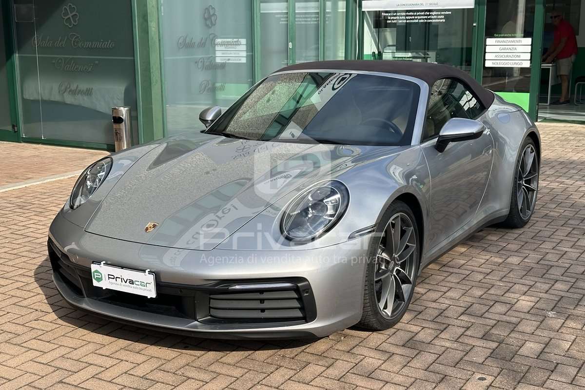 Porsche 992