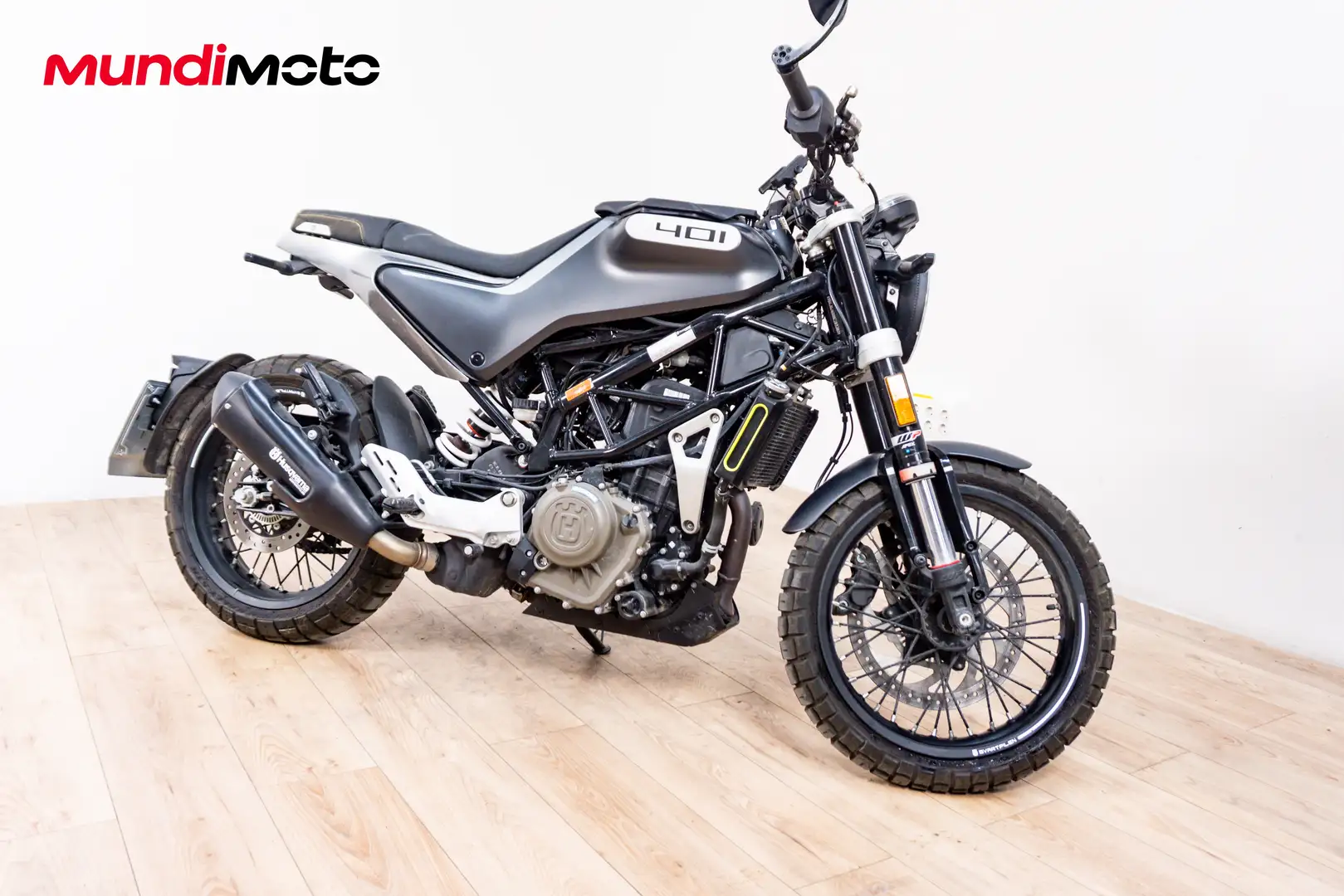 Husqvarna Svartpilen - 2