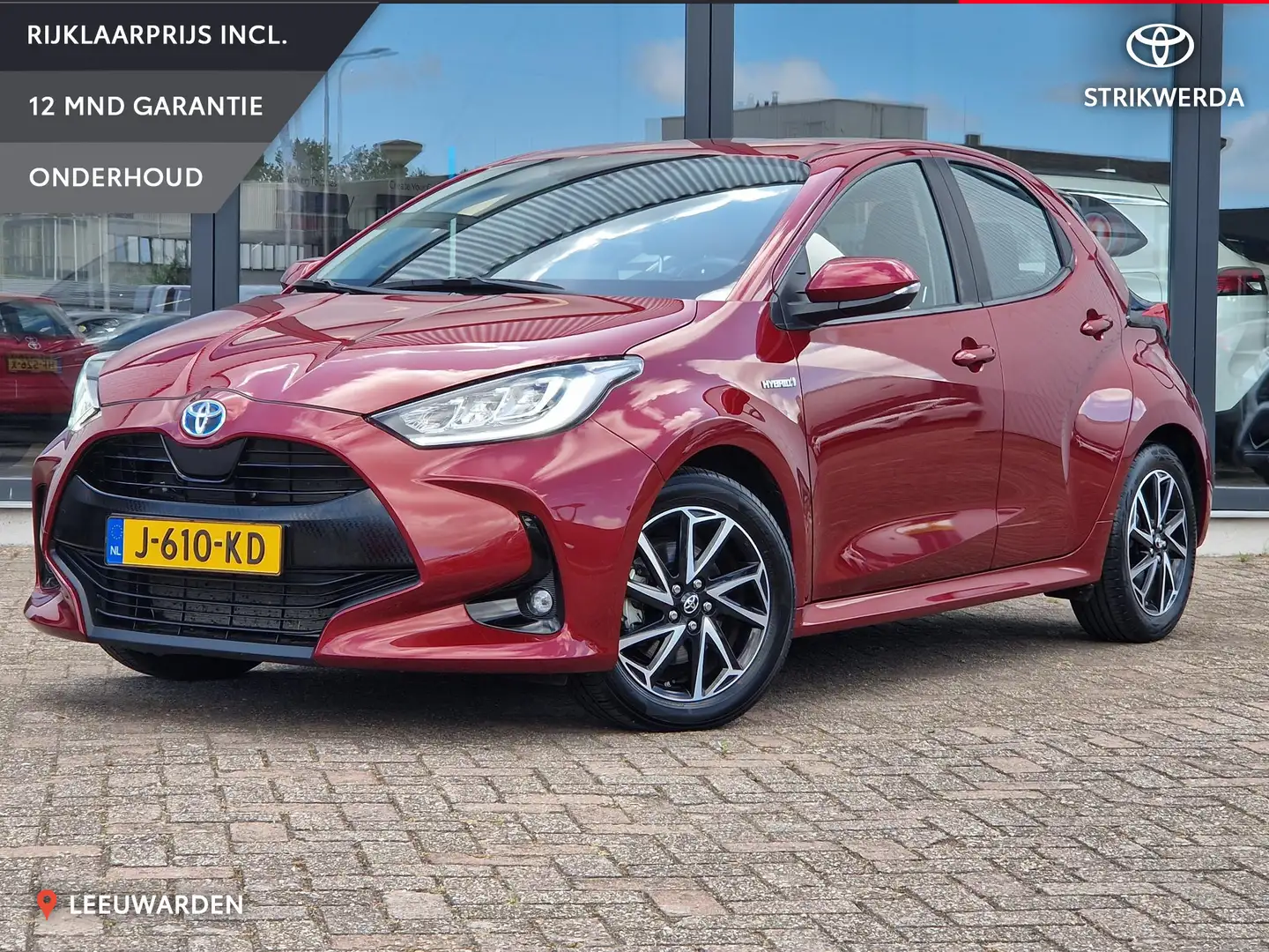Toyota Yaris 1.5 Hybrid First Edition Rood - 1