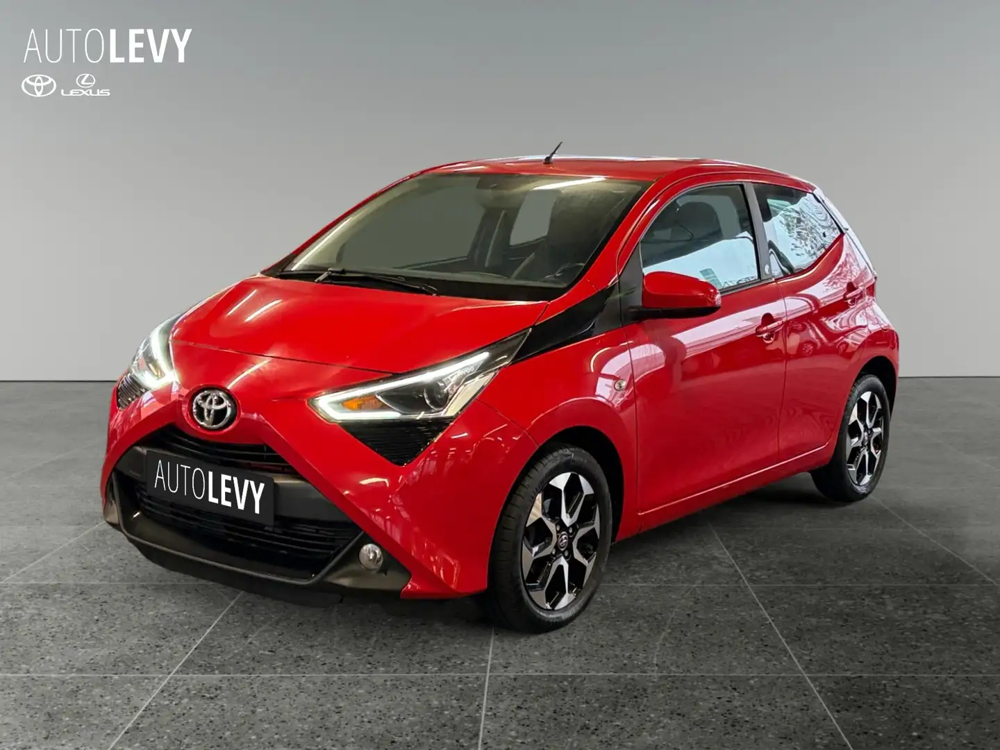 Toyota Aygo 1.0 x-shift Team D *CARPLAY* Kırmızı - 2