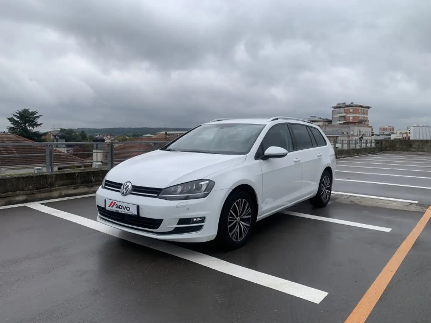 Volkswagen Golf 1.2 TSI 110CH BLUEMOTION TECHNOLOGY MATCH Blanc - 1