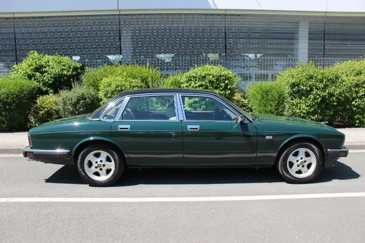 Jaguar XJ6 SOVEREIGN 2.9 BVA, foto 10