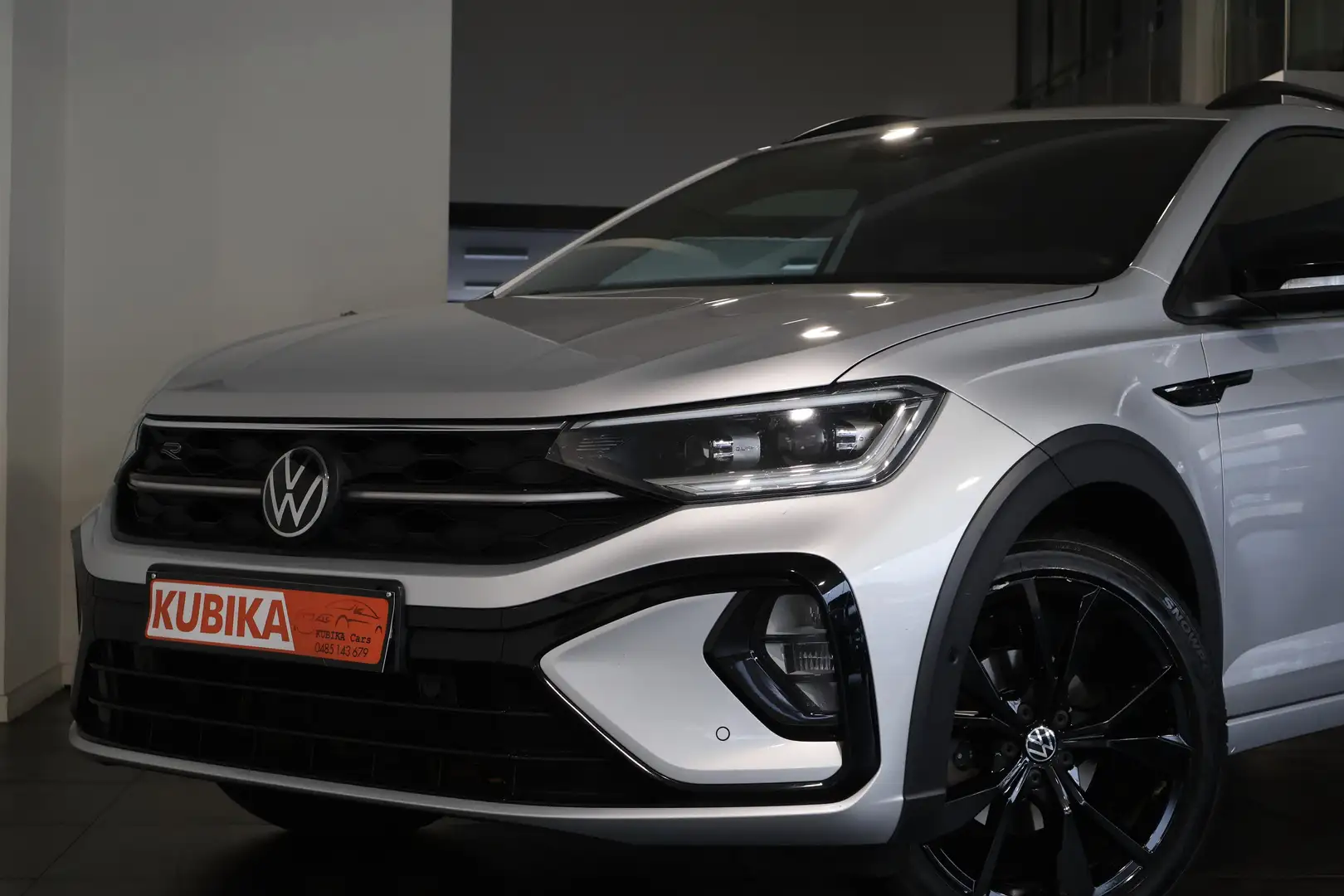 Volkswagen Taigo Taigo 1.5 TSI OPF DSG R-Line ACC Keyless Garantie* Silber - 2