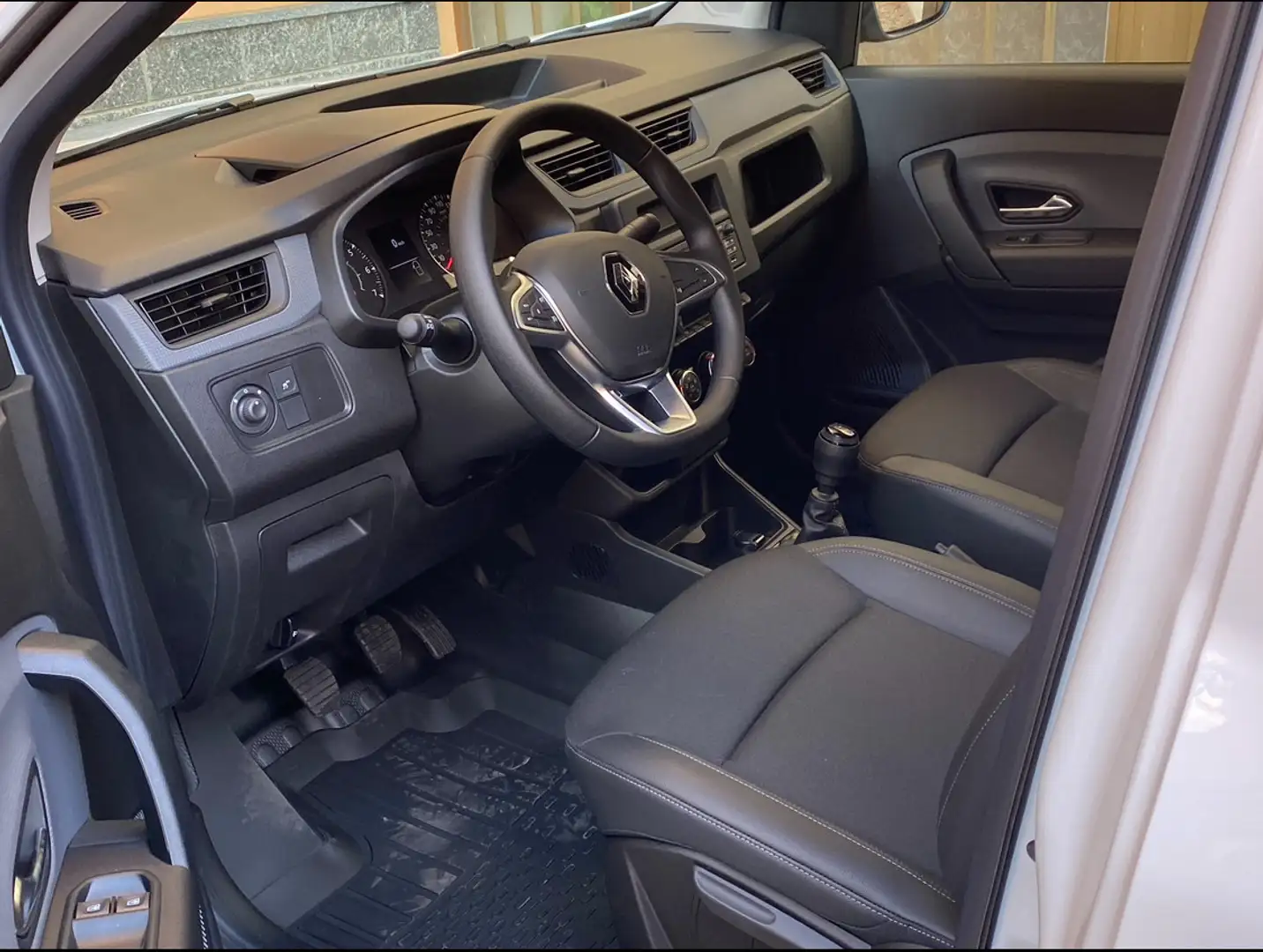Renault Express 1.5 dci 75 cv - 2