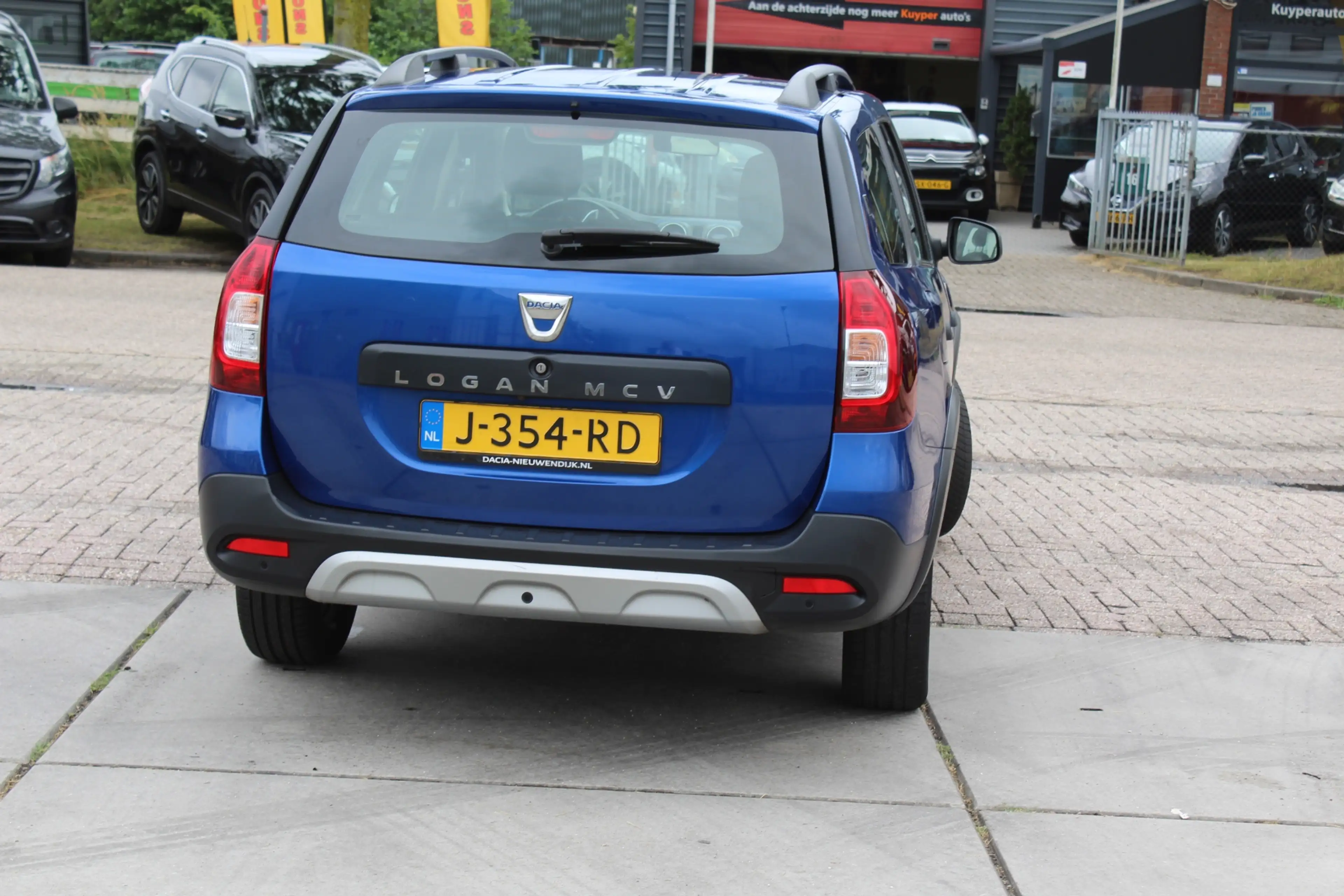 Dacia Logan MCV 1.0 TCe Bi-Fuel Stepway Serie Limitee 15th Ann — photo 24
