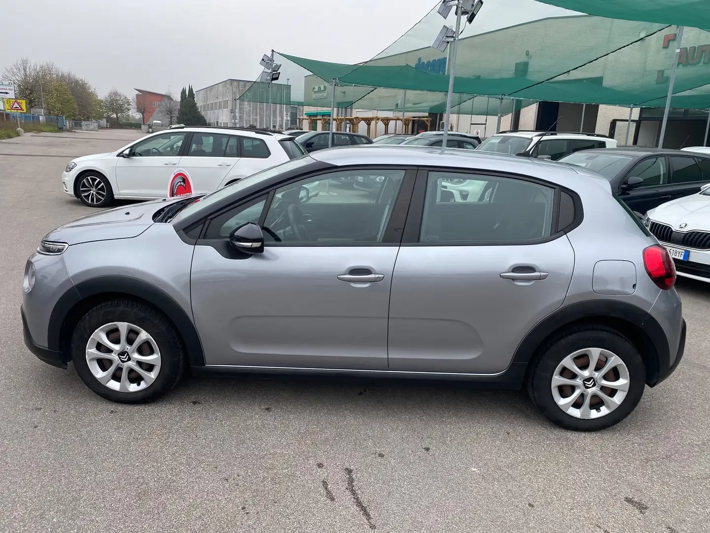 Citroen C3 PureTech 83 S&S Shine Grigio - 2