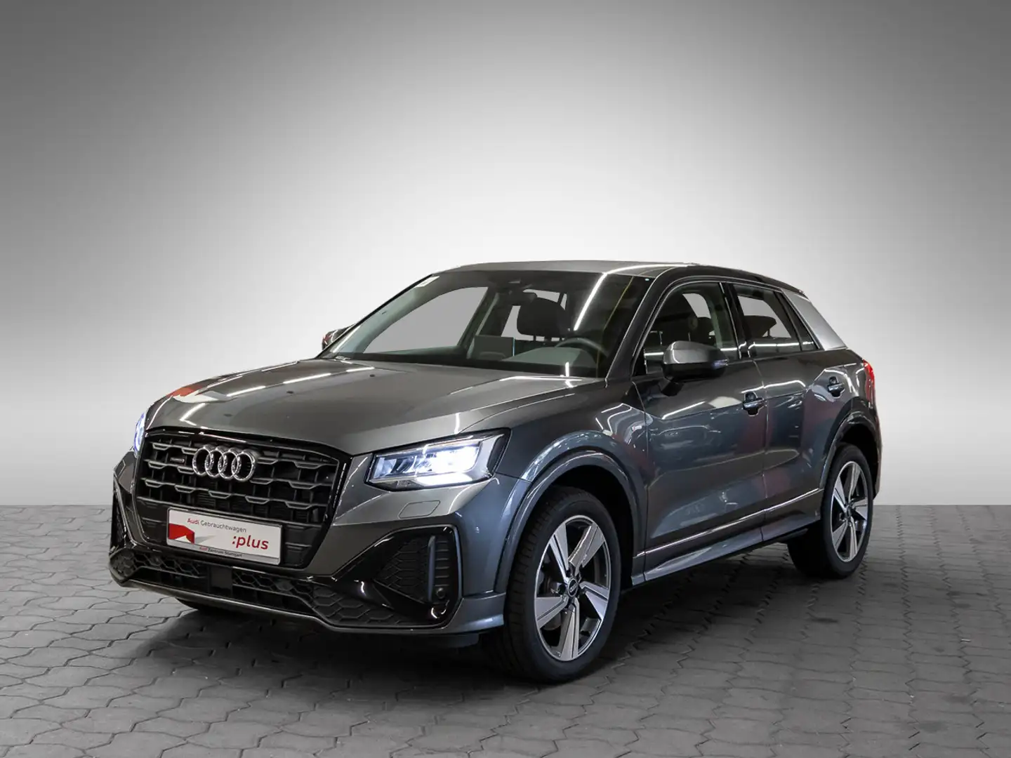Audi Q2 S line 40 TFSI quattro S tronic SHZ Keyless Grau - 2