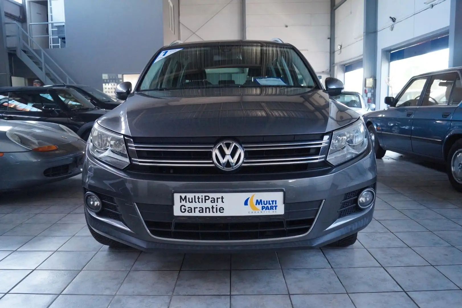 Volkswagen Tiguan Sport & Style BMT*1.Hand*Alcantara*PDC* Grau - 2
