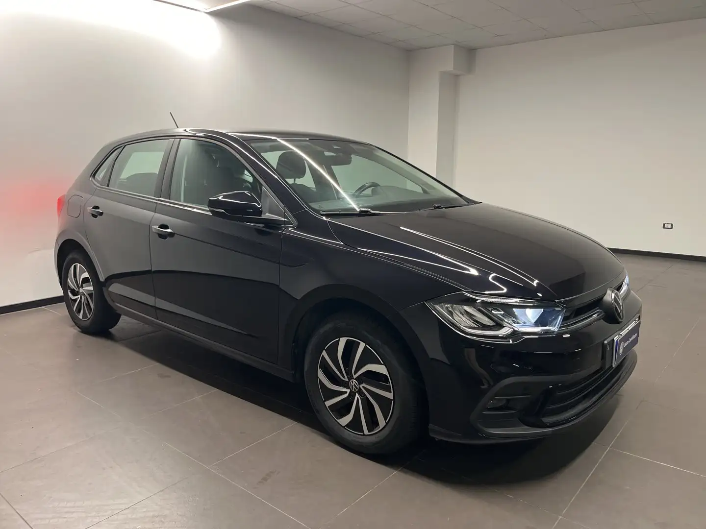 Volkswagen Polo Nuova Life 1.0 TSI 70 kW (95 CV) Manuale Negro - 2