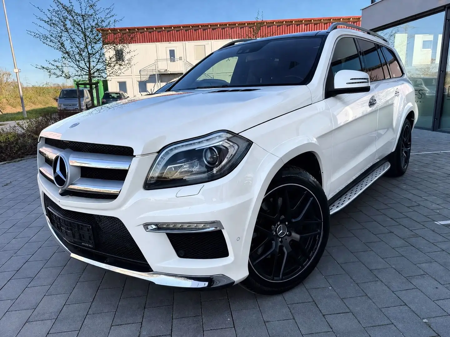 Mercedes-Benz GL 500 AMG 4Matic 7 Sitz Pano TV AHK Blanco - 1