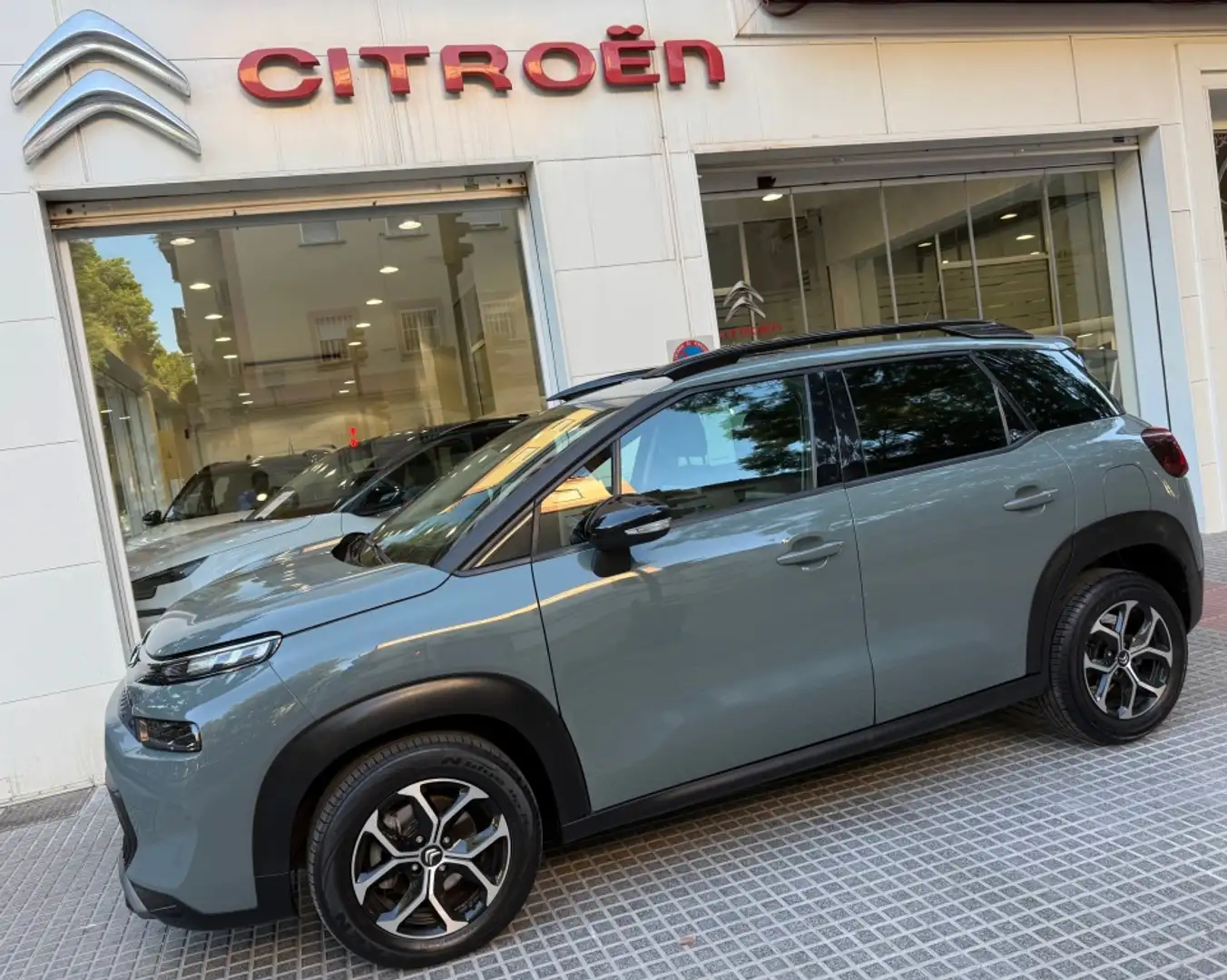 Citroen C3 Aircross Puretech S&S Shine 110 Verde - 2