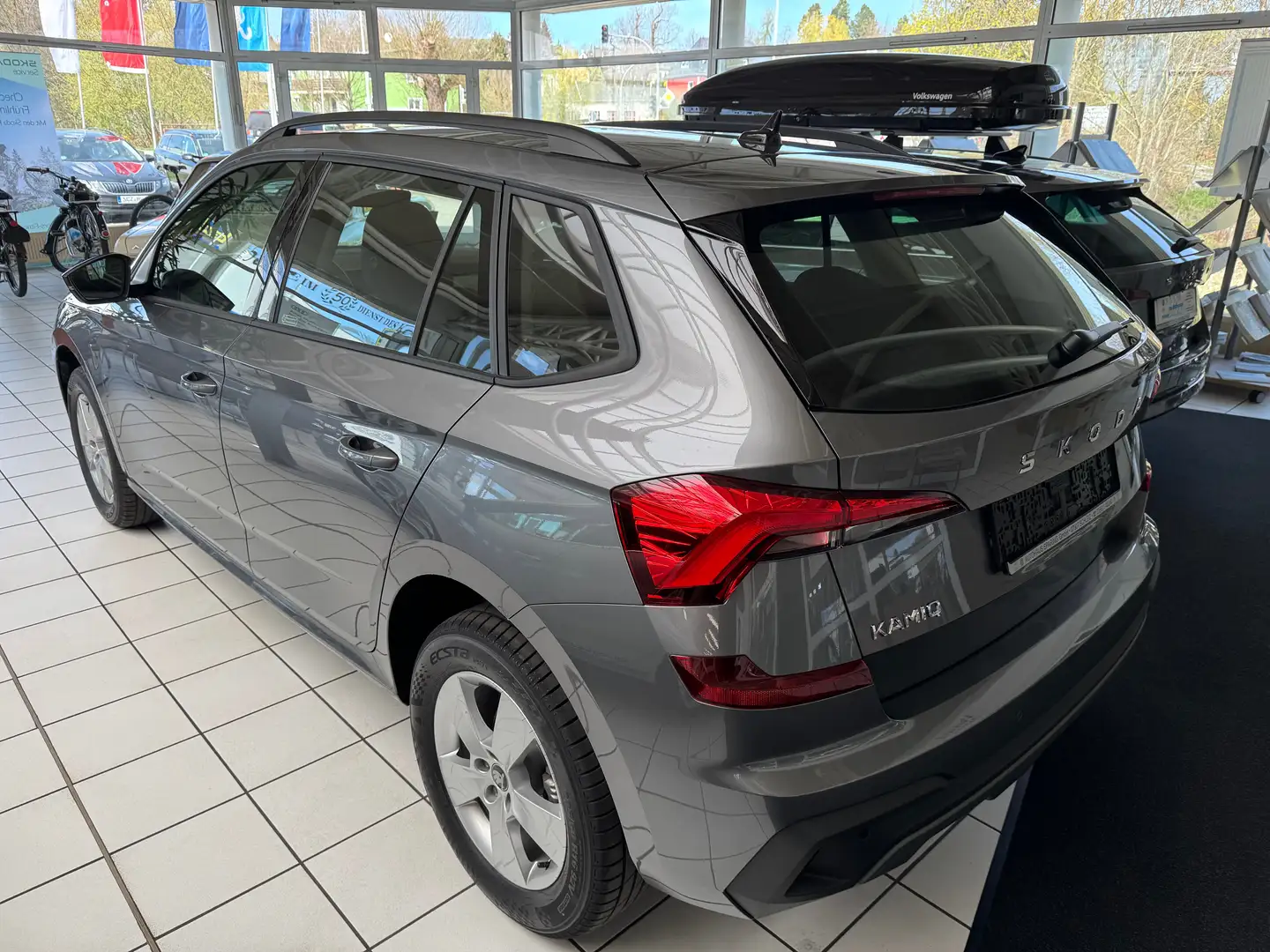 Skoda Kamiq Selection Gris - 2