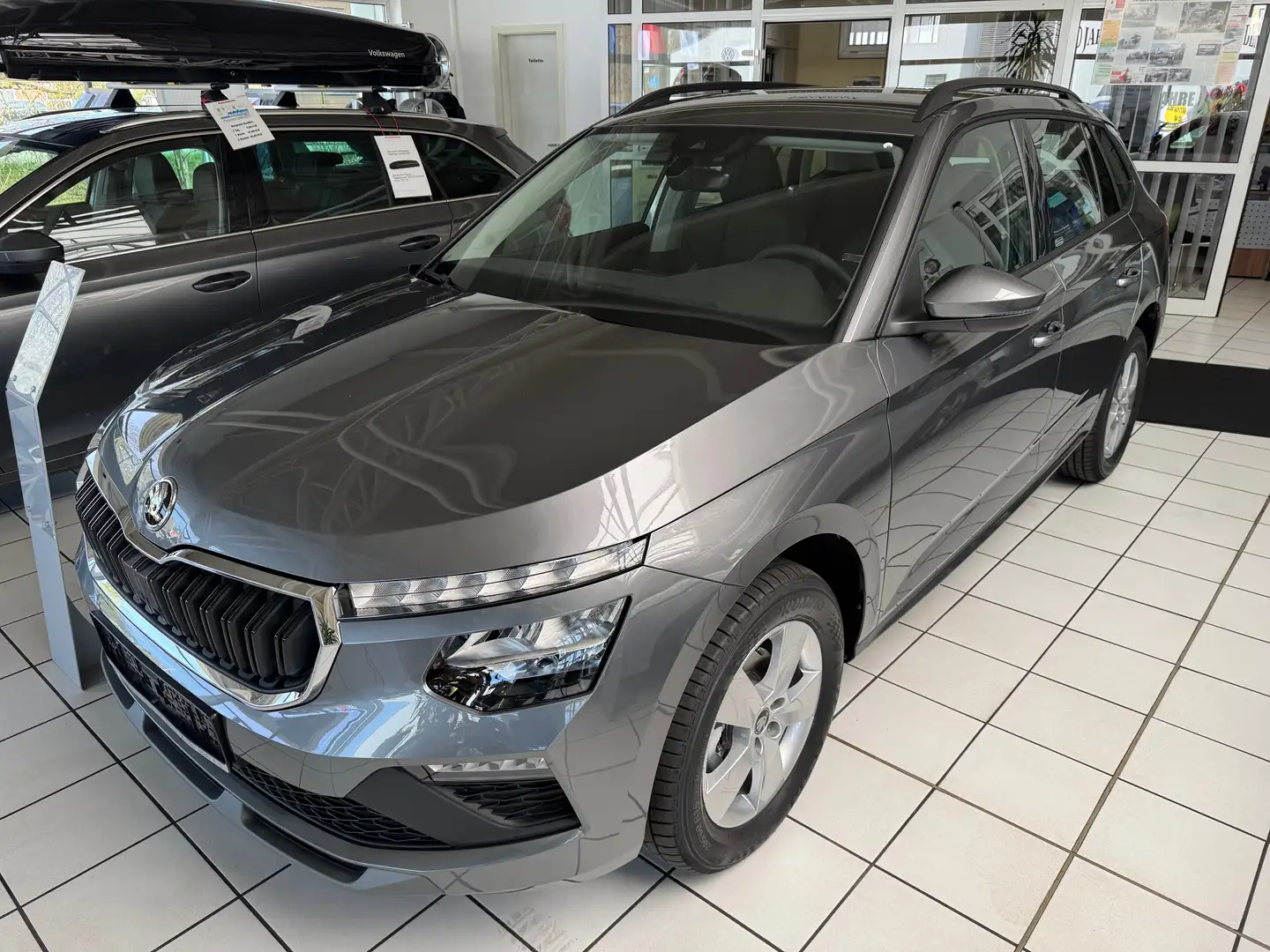 Skoda Kamiq Selection Gris - 1
