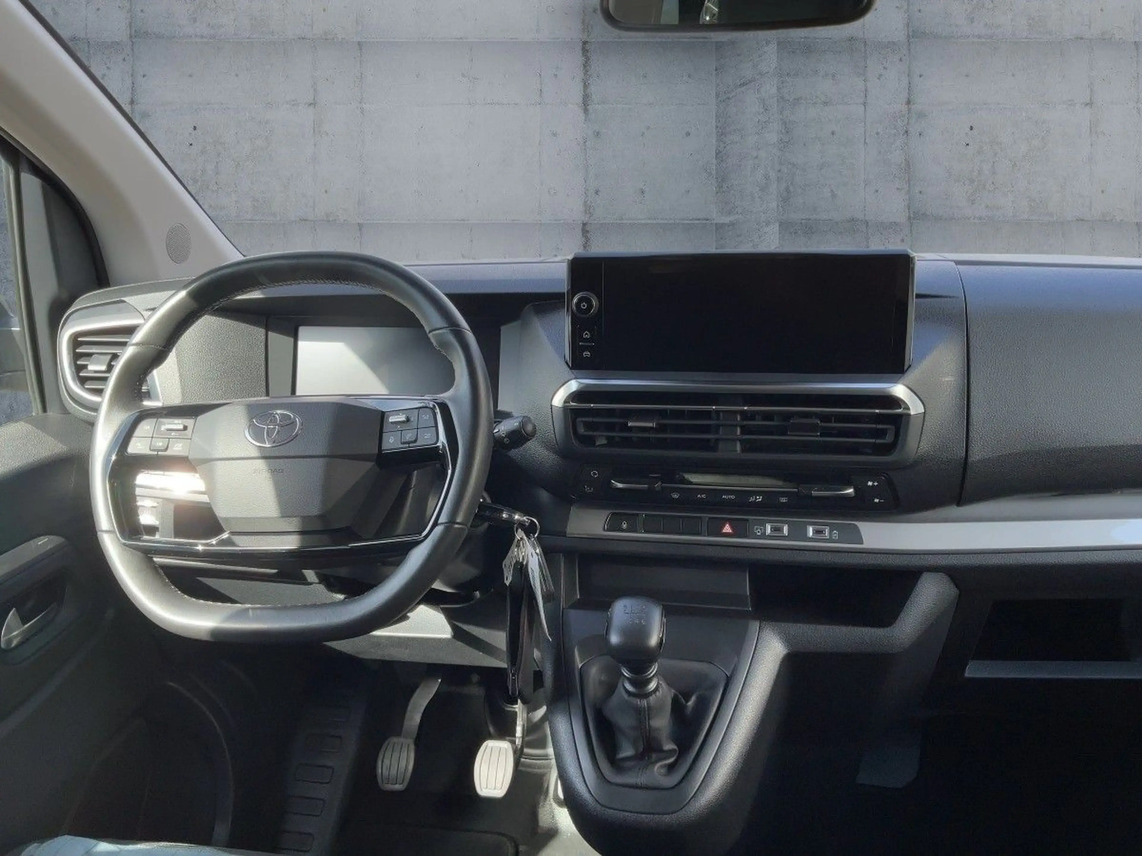 Toyota Proace Verso L1 SHUTTLE COMFORT NAV+ACC+SHZ+HuD — photo 9