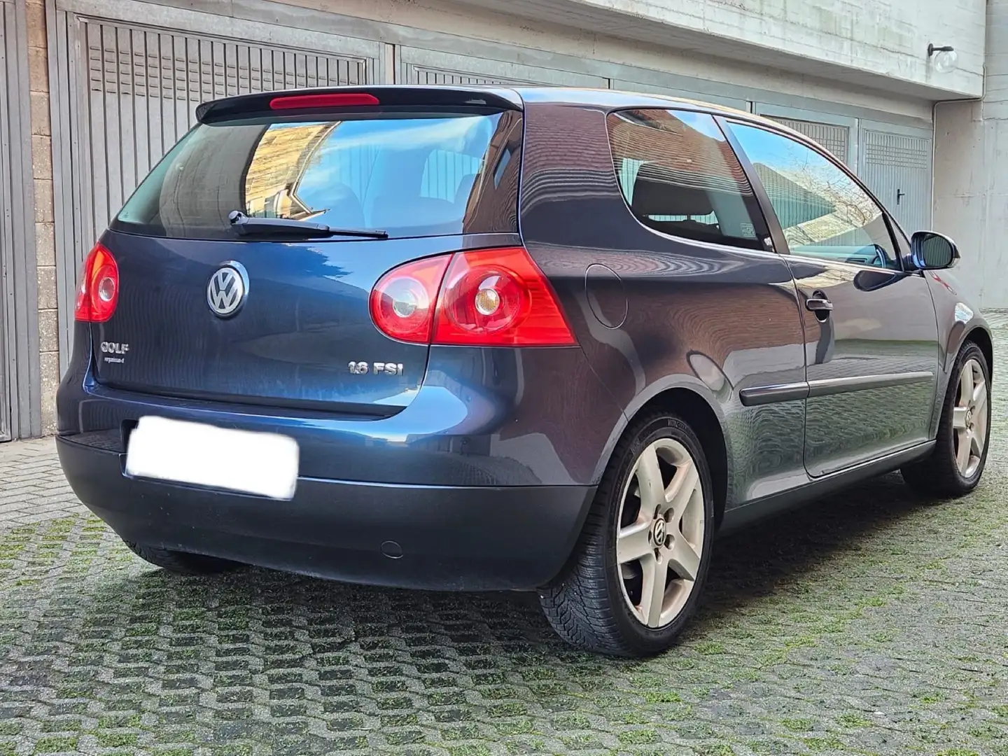 Volkswagen Golf 3p 1.6 fsi Sportline Blu/Azzurro - 2