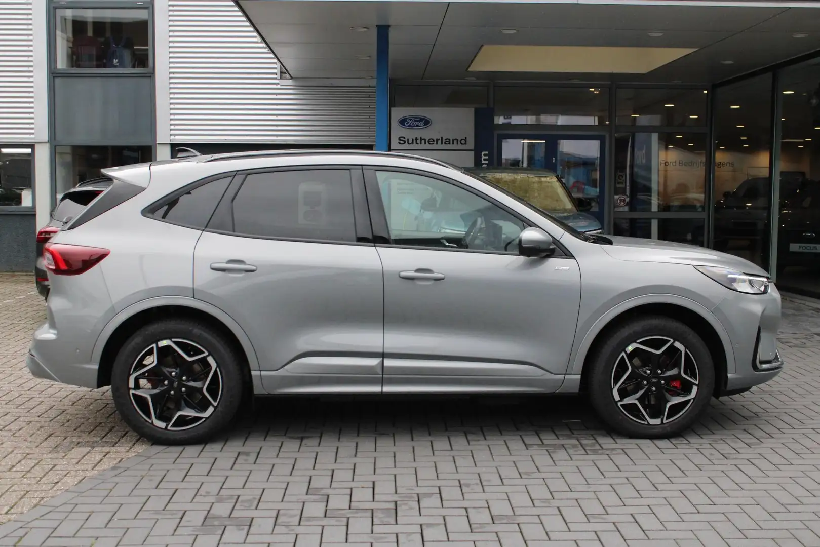 Ford Kuga 2.5 PHEV ST-Line X 243pk Wegklapbare Trekhaak | Wi Grijs - 2