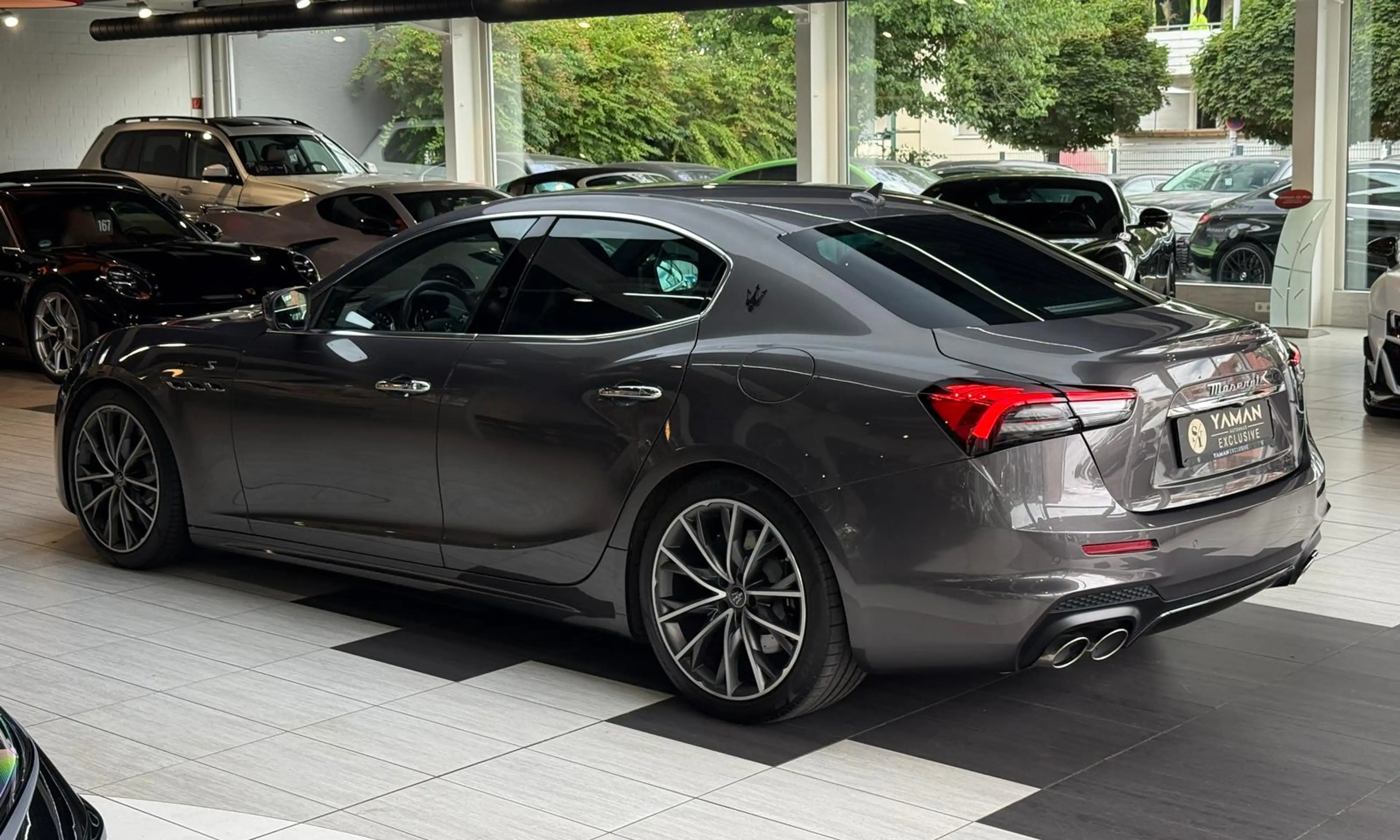 Maserati Ghibli Modena S Q4 Glasdach H&K SoftClose — photo 9