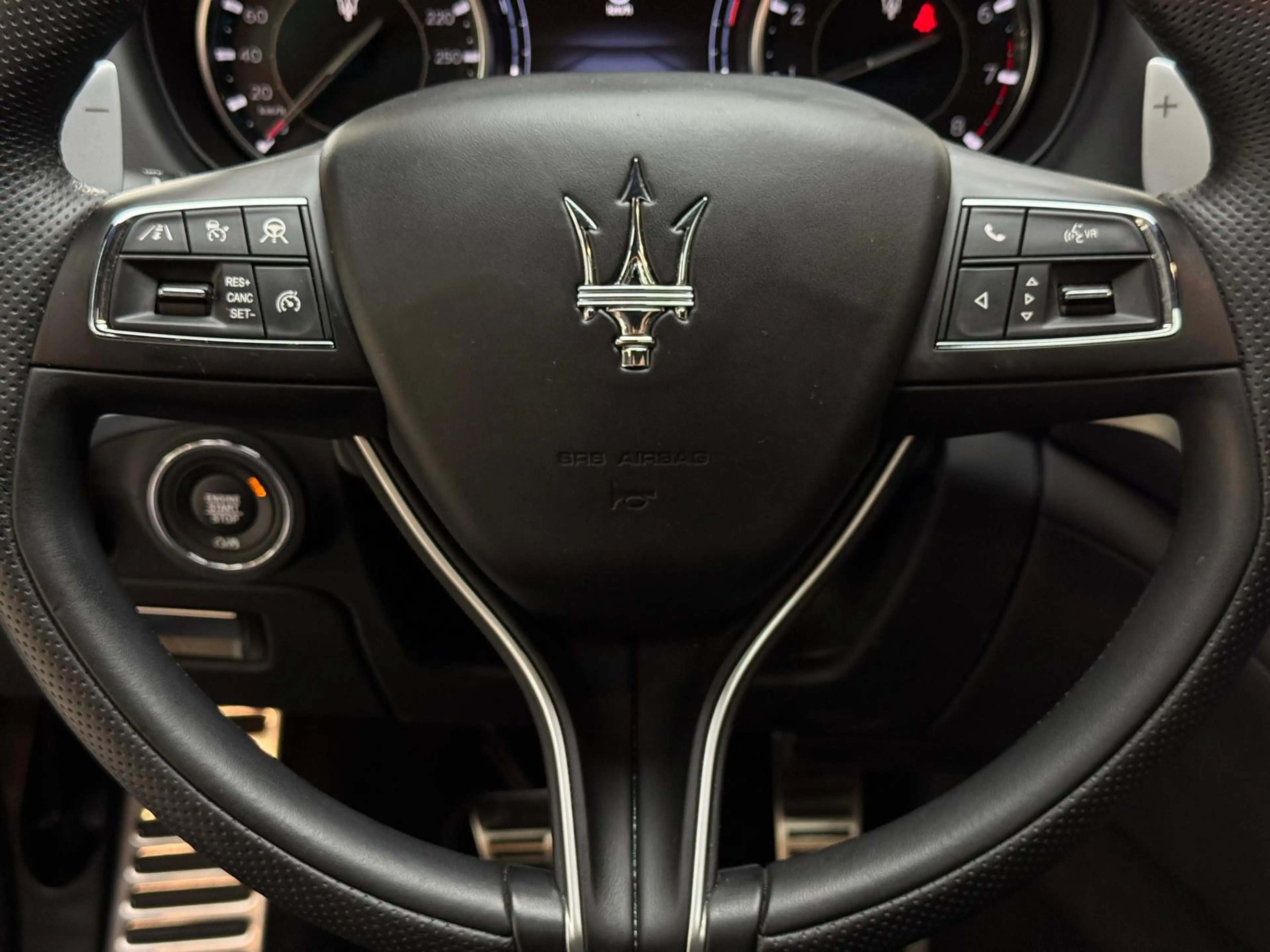 Maserati Ghibli Modena S Q4 Glasdach H&K SoftClose — photo 14