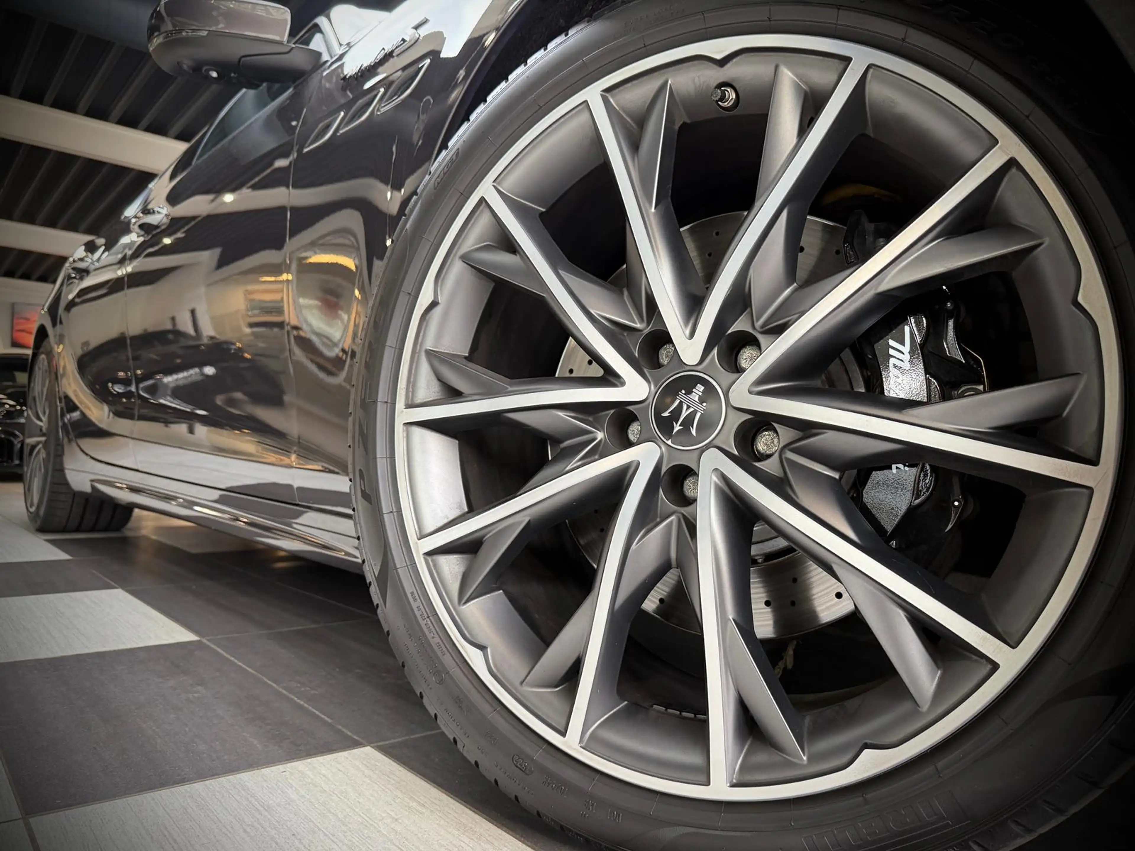 Maserati Ghibli Modena S Q4 Glasdach H&K SoftClose — photo 6