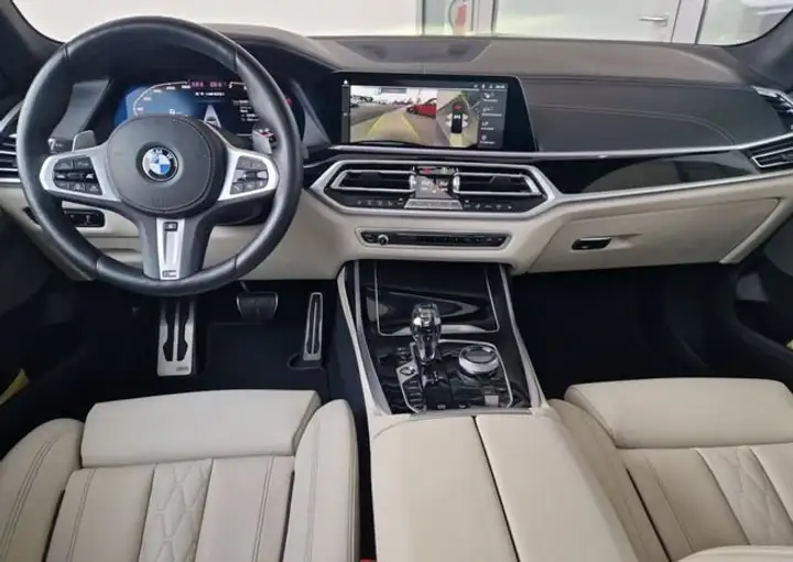 BMW X7 2022, foto 8