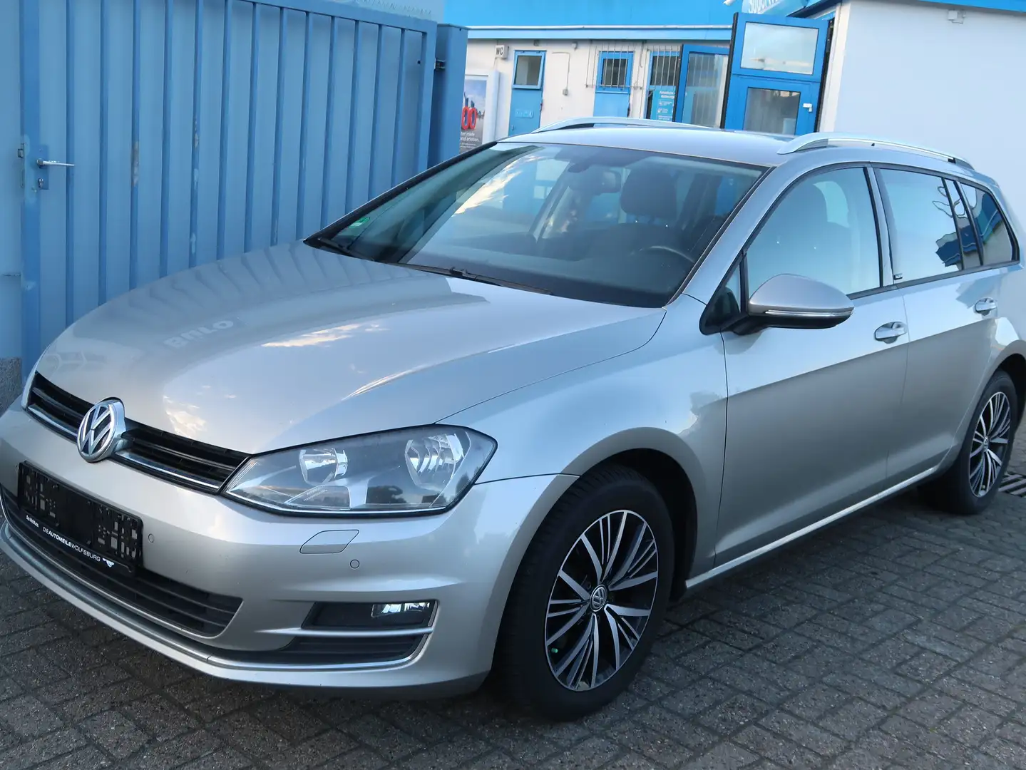 Volkswagen Golf 7 Lounge 2.0 TDi BMT Grau - 1